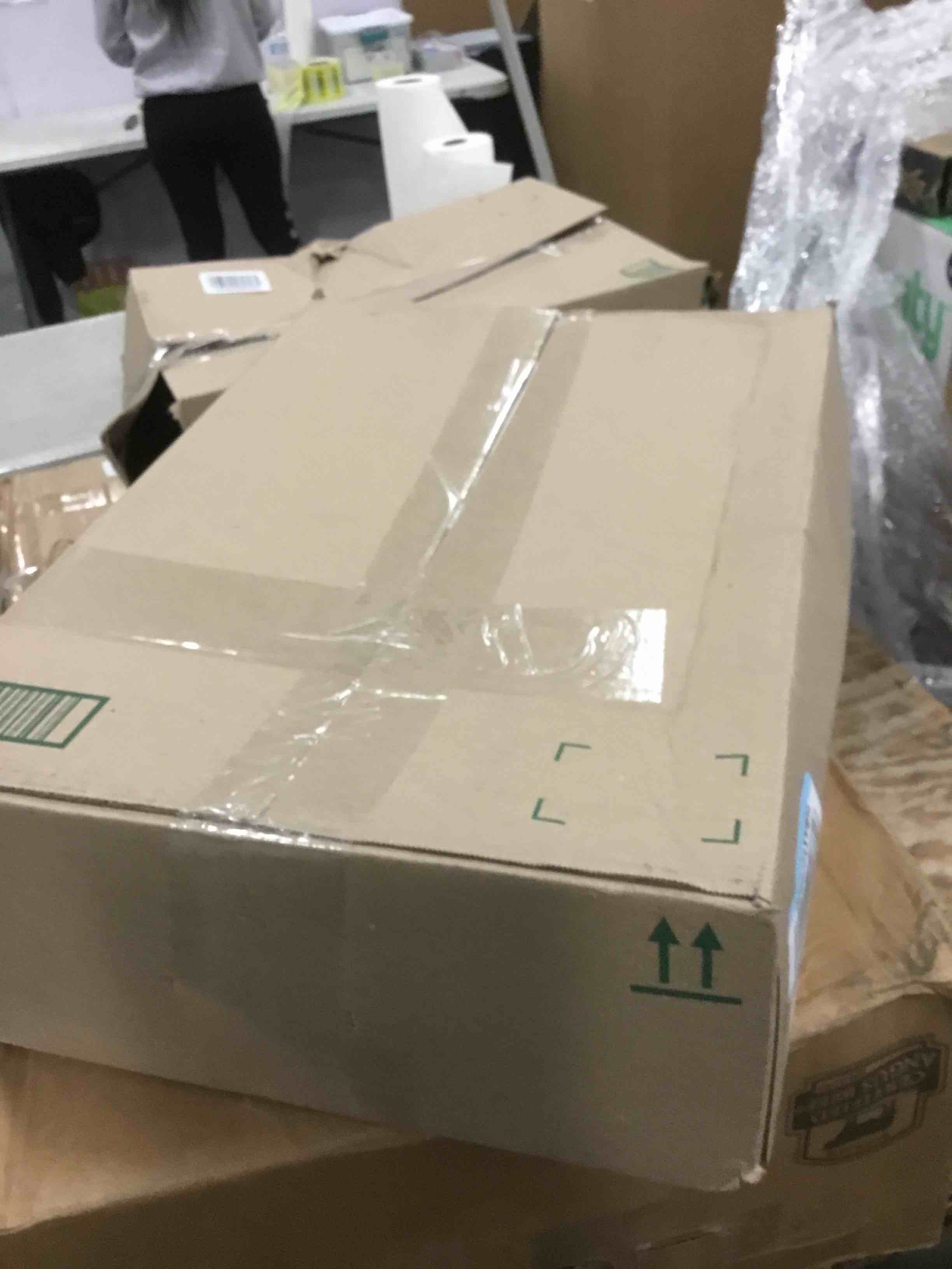 https://s3.amazonaws.com/lotting-images-prod/bidfta/BLU5911461_1711370260789.jpeg