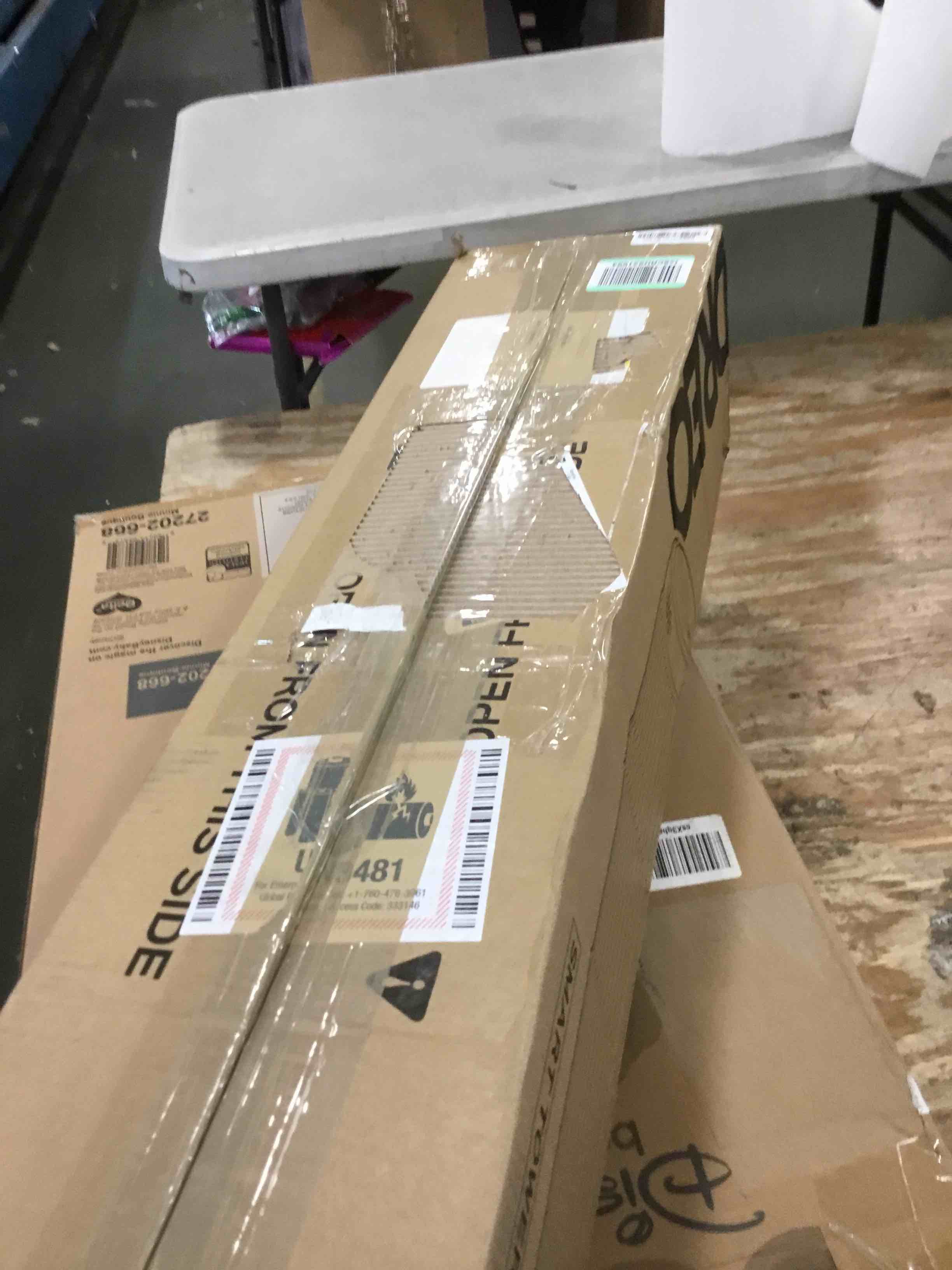 https://s3.amazonaws.com/lotting-images-prod/bidfta/BLU5911524_1711380161257.jpeg