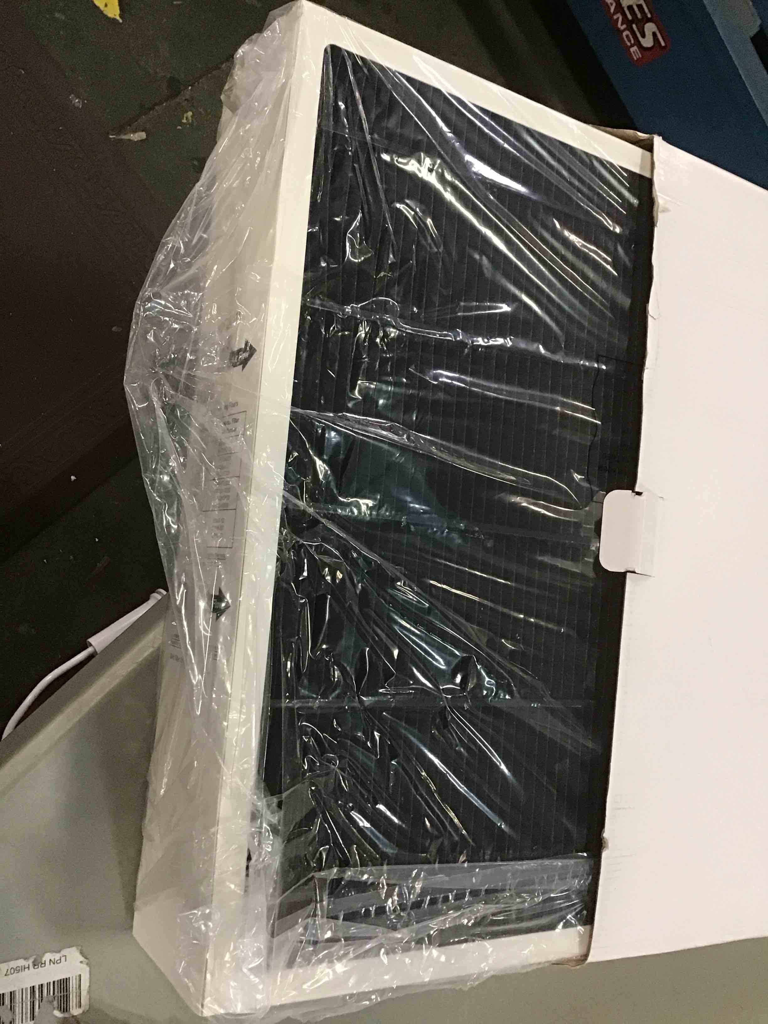 https://s3.amazonaws.com/lotting-images-prod/bidfta/BLU5912117_1709563684128.jpeg