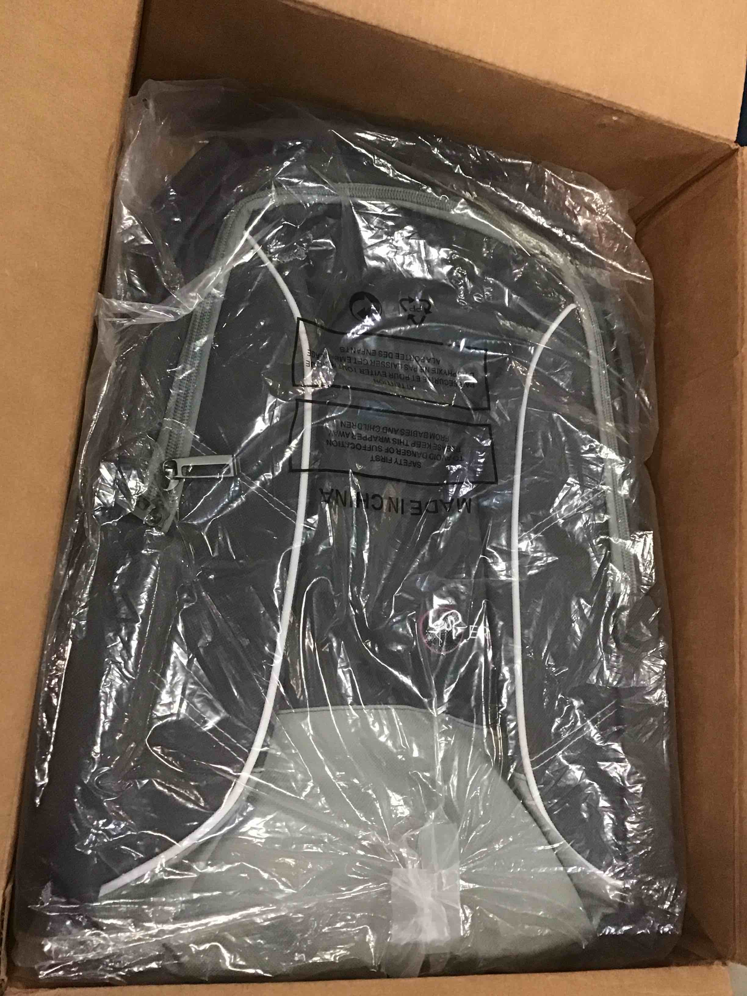 https://s3.amazonaws.com/lotting-images-prod/bidfta/BLU5912131_1709566111485.jpeg