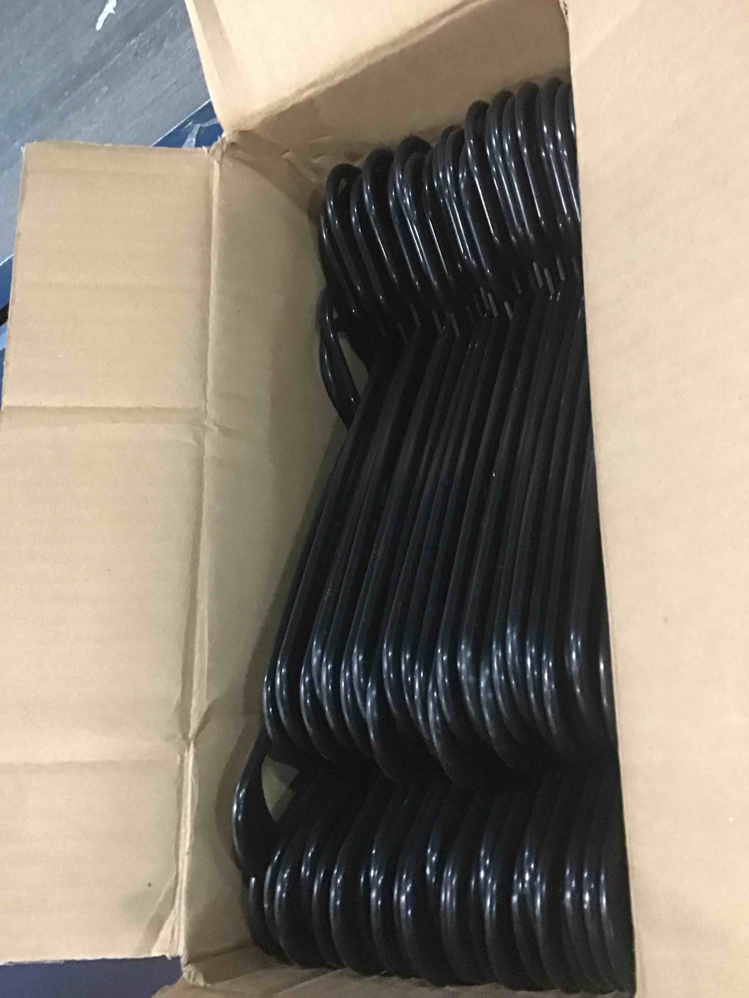 https://s3.amazonaws.com/lotting-images-prod/bidfta/BLU5912293_1709639114363.jpeg