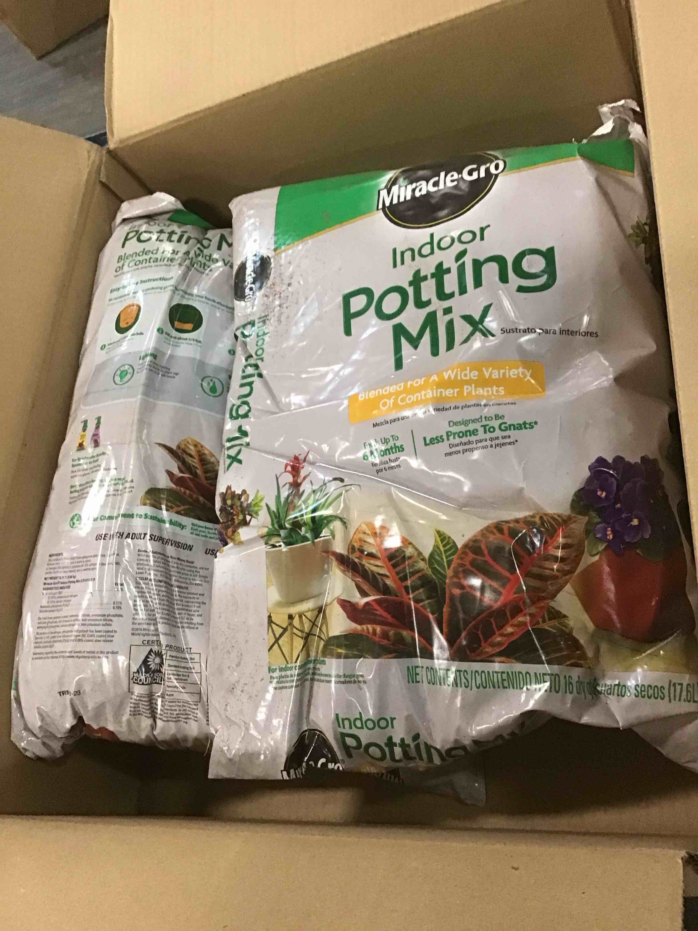 https://s3.amazonaws.com/lotting-images-prod/bidfta/BLU5912318_1709642392564.jpeg