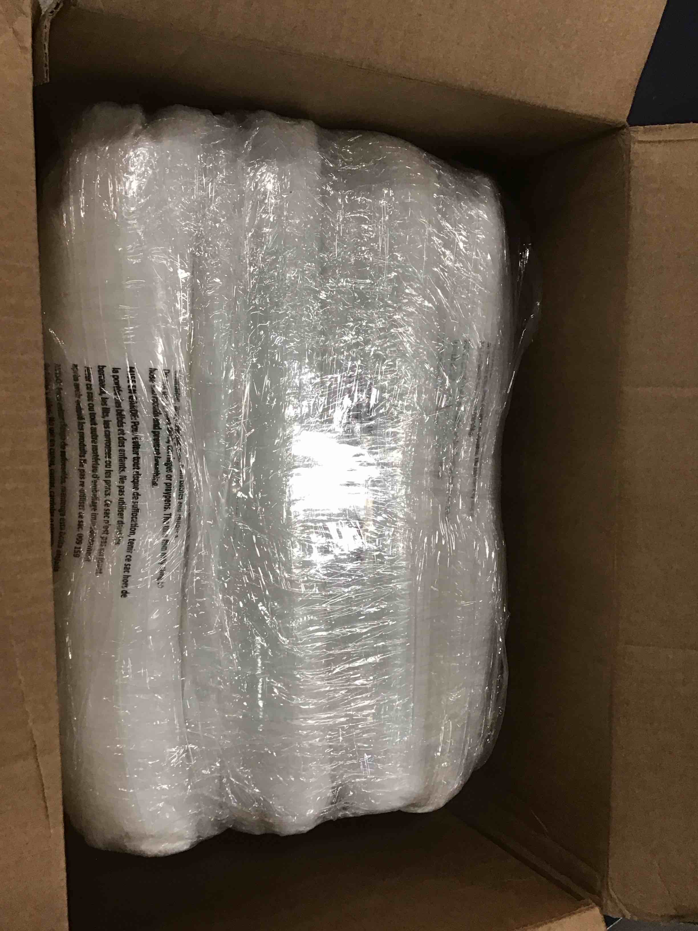 https://s3.amazonaws.com/lotting-images-prod/bidfta/BLU5912420_1709656112438.jpeg