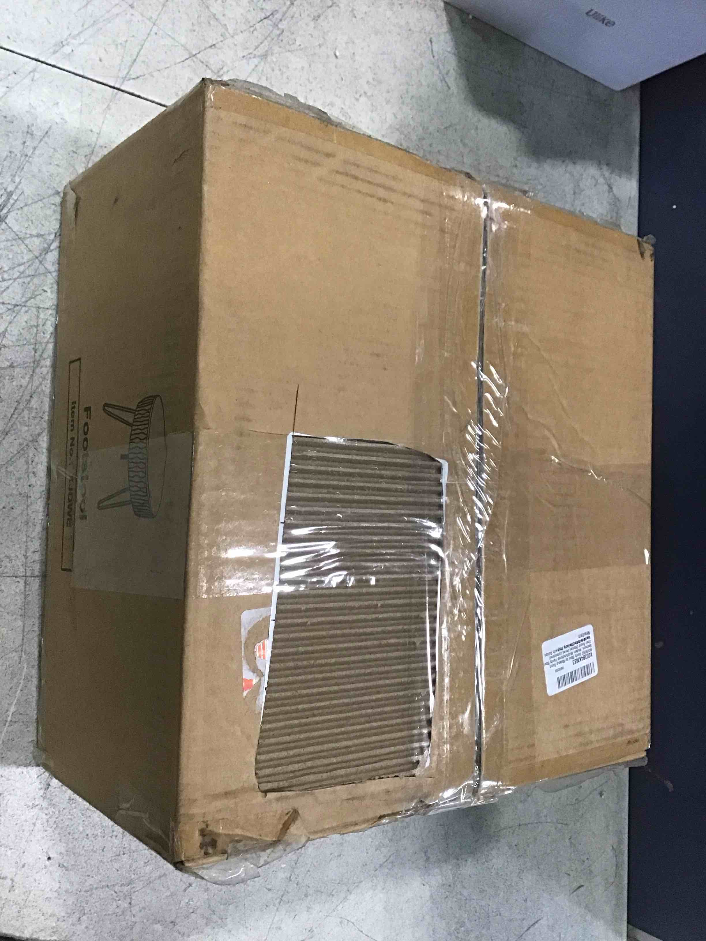 https://s3.amazonaws.com/lotting-images-prod/bidfta/BLU5912429_1709657122112.jpeg