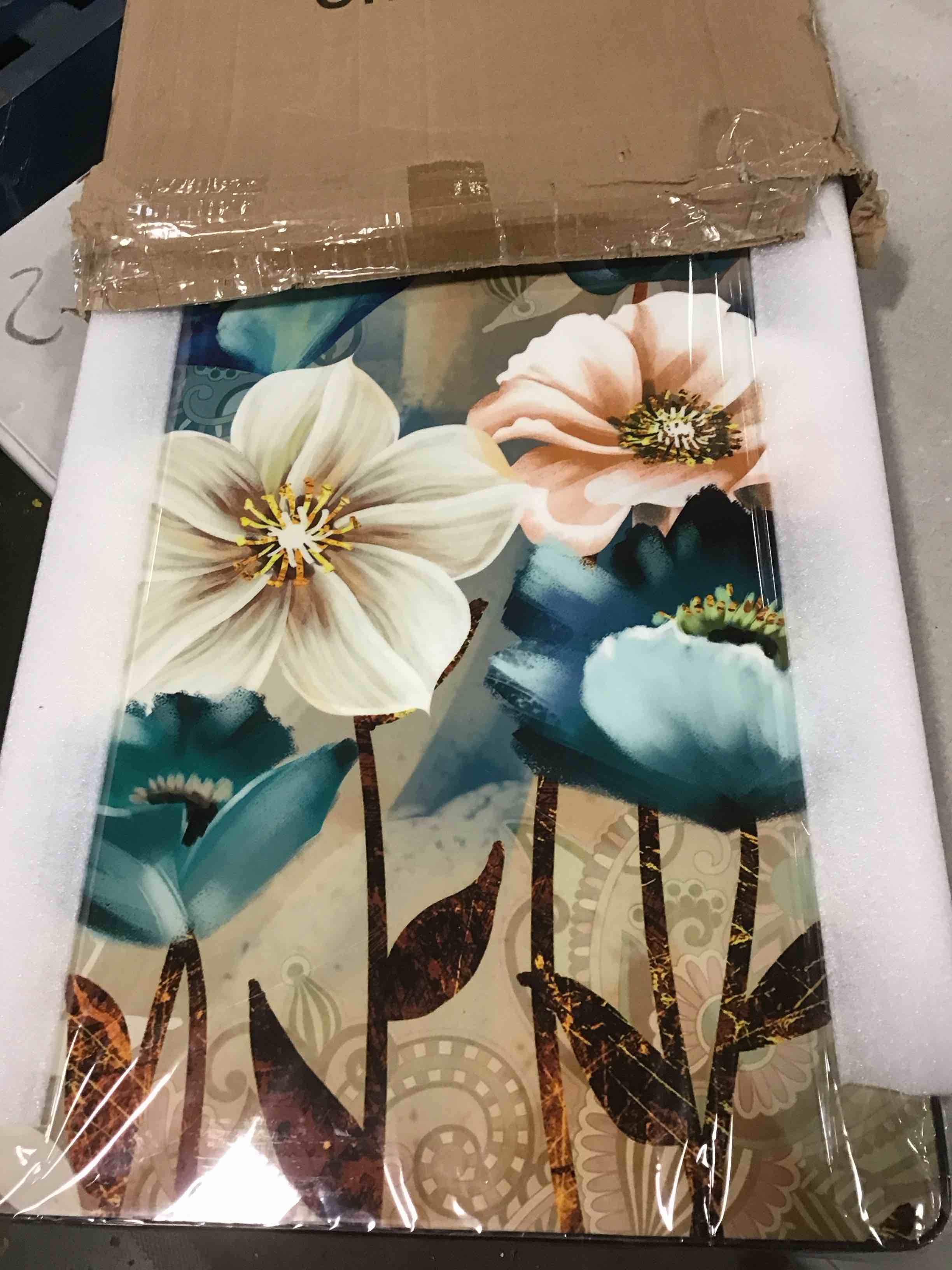 https://s3.amazonaws.com/lotting-images-prod/bidfta/BLU5912749_1709752265702.jpeg