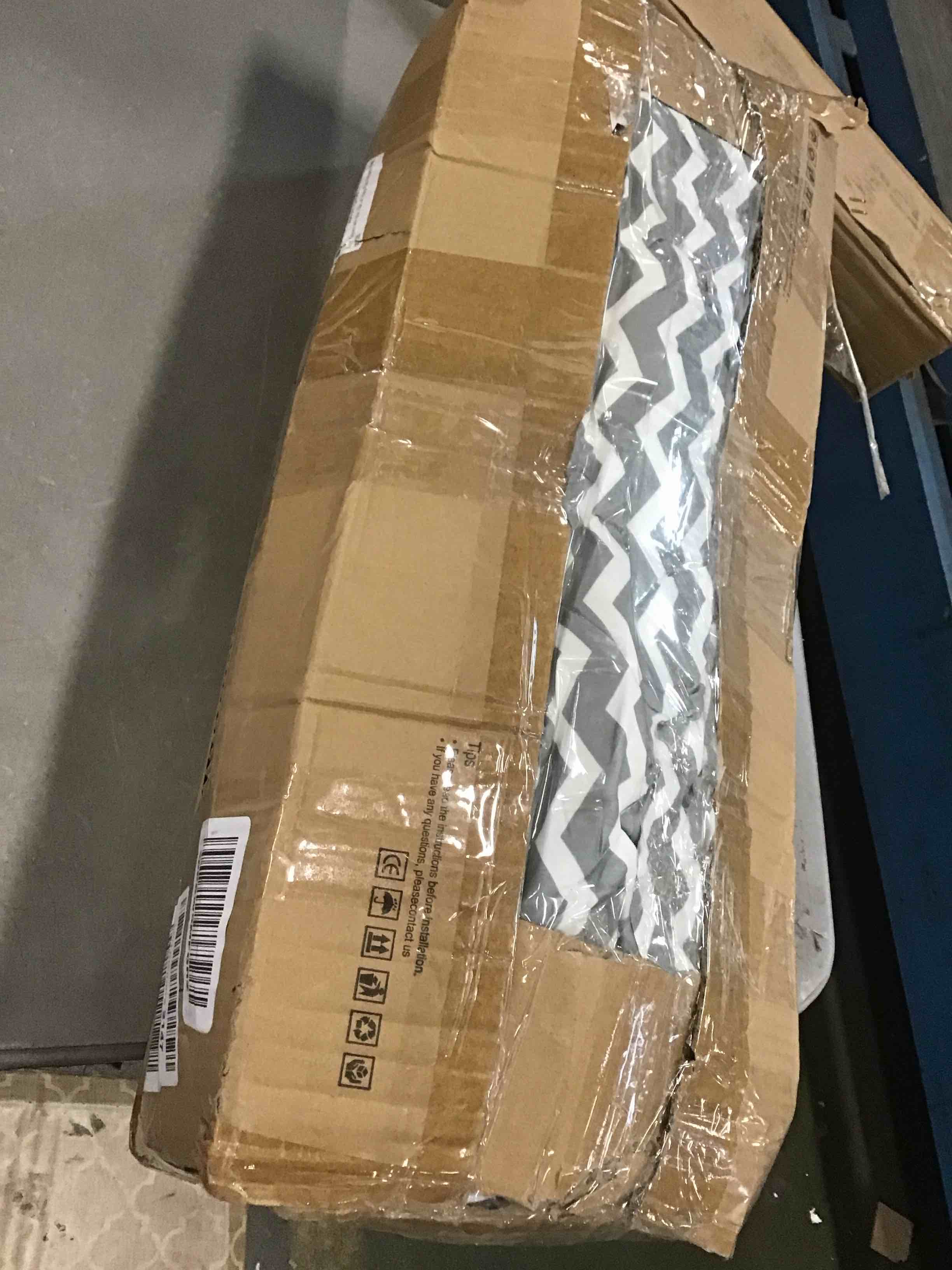 https://s3.amazonaws.com/lotting-images-prod/bidfta/BLU5912932_1709825850855.jpeg