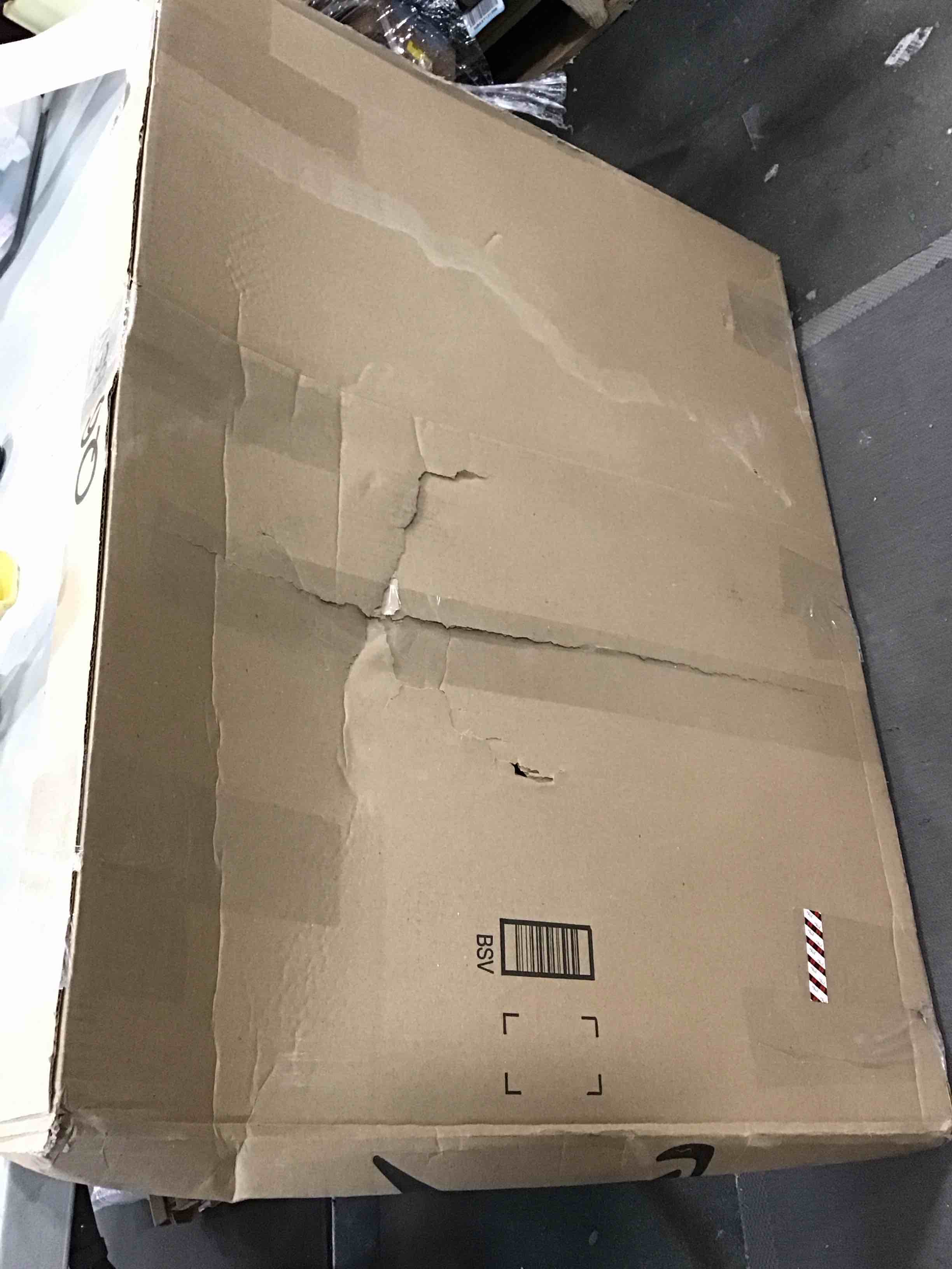 https://s3.amazonaws.com/lotting-images-prod/bidfta/BLU5913123_1709904740035.jpeg