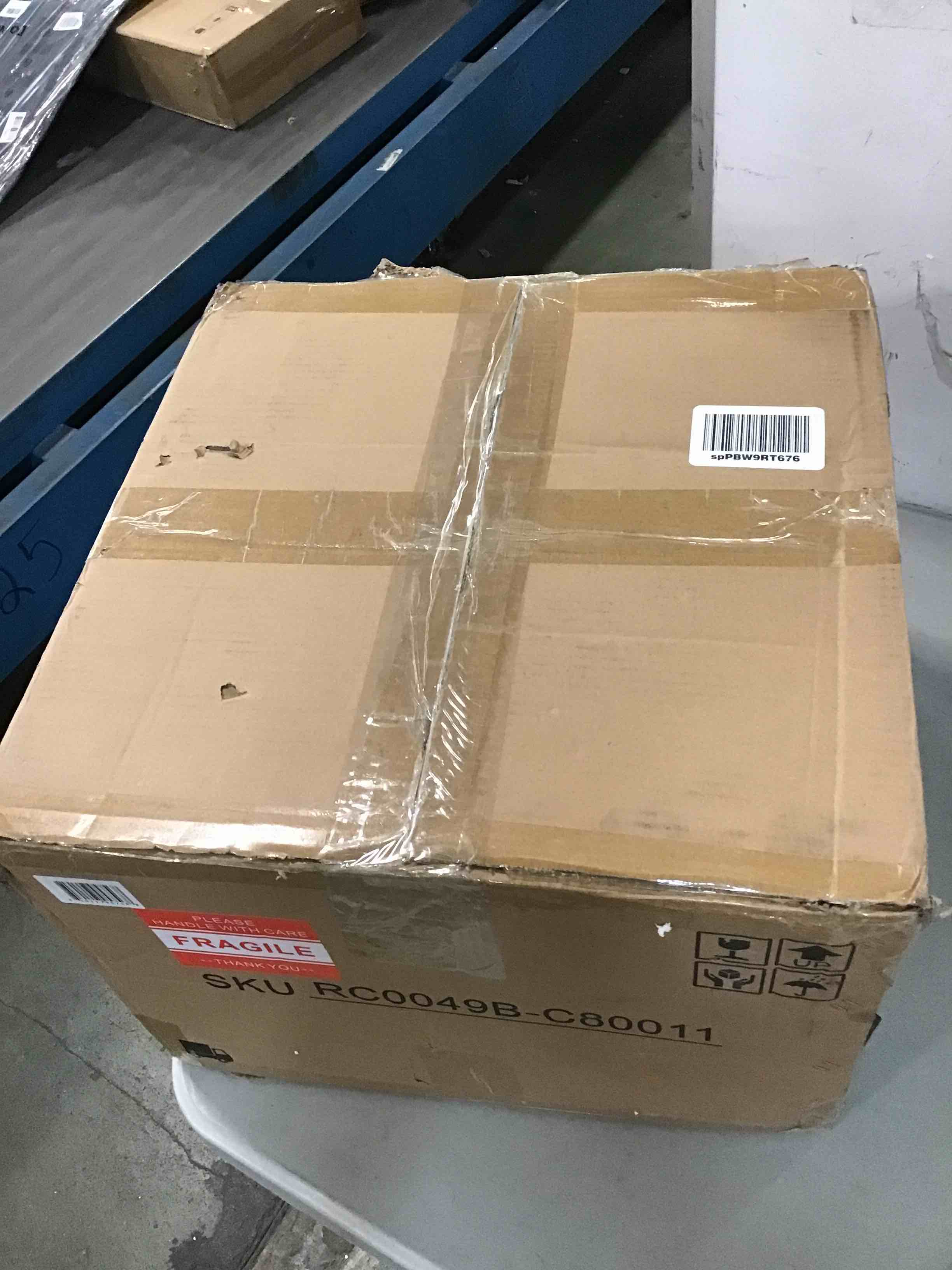 https://s3.amazonaws.com/lotting-images-prod/bidfta/BLU5915222_1709645239848.jpeg