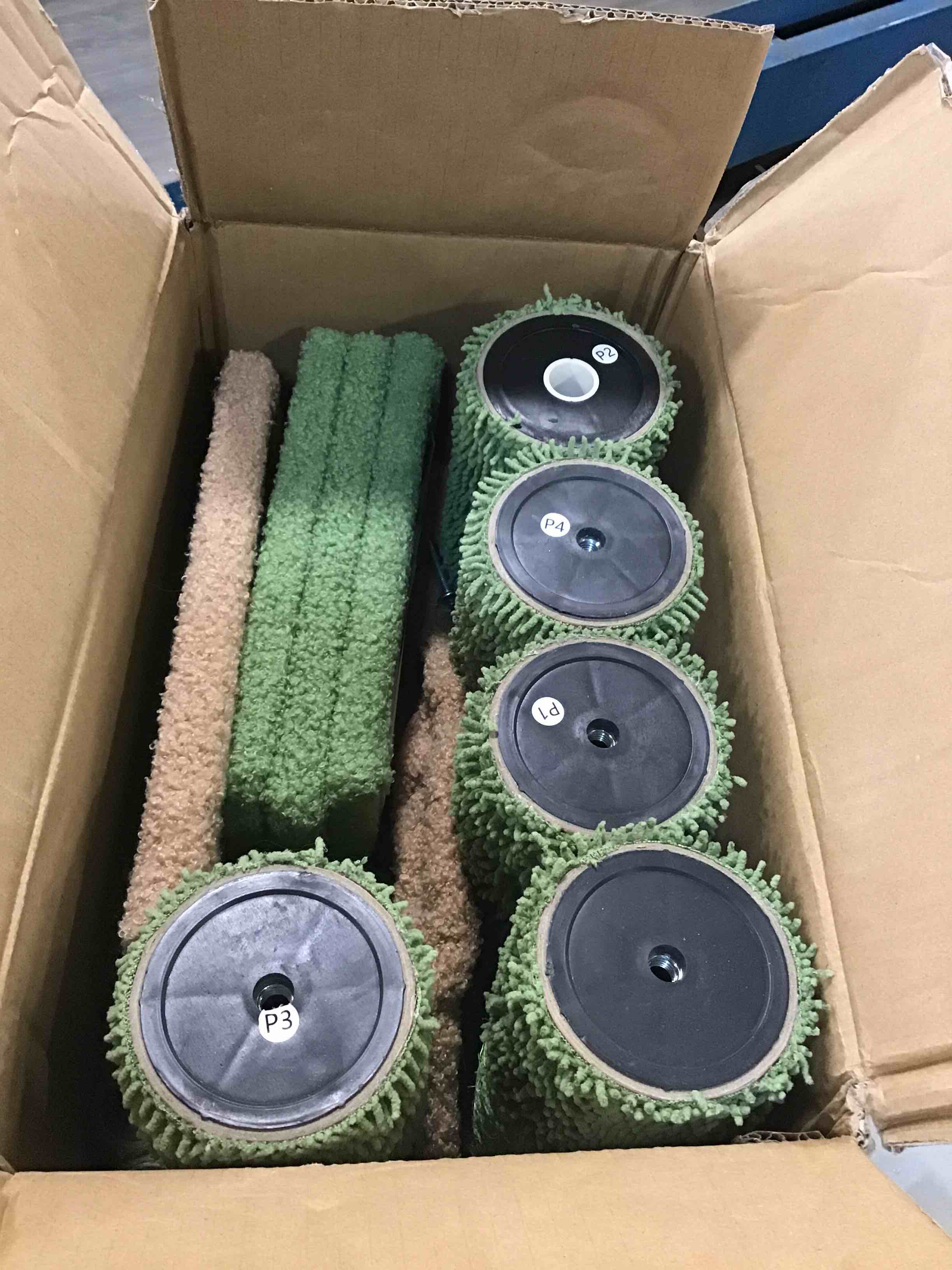 https://s3.amazonaws.com/lotting-images-prod/bidfta/BLU5915299_1709656486476.jpeg