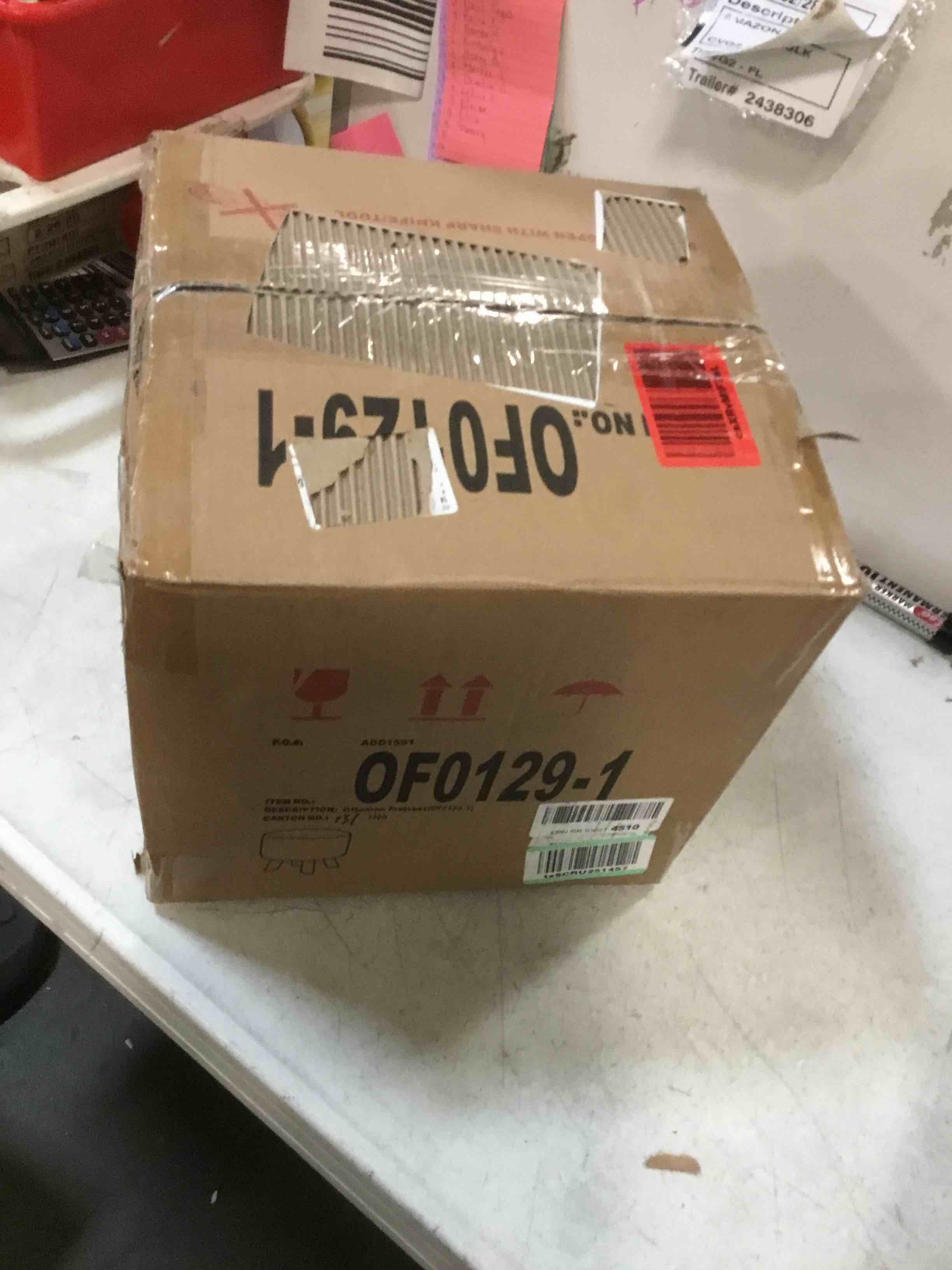 https://s3.amazonaws.com/lotting-images-prod/bidfta/BLU5916686_1709652665570.jpeg