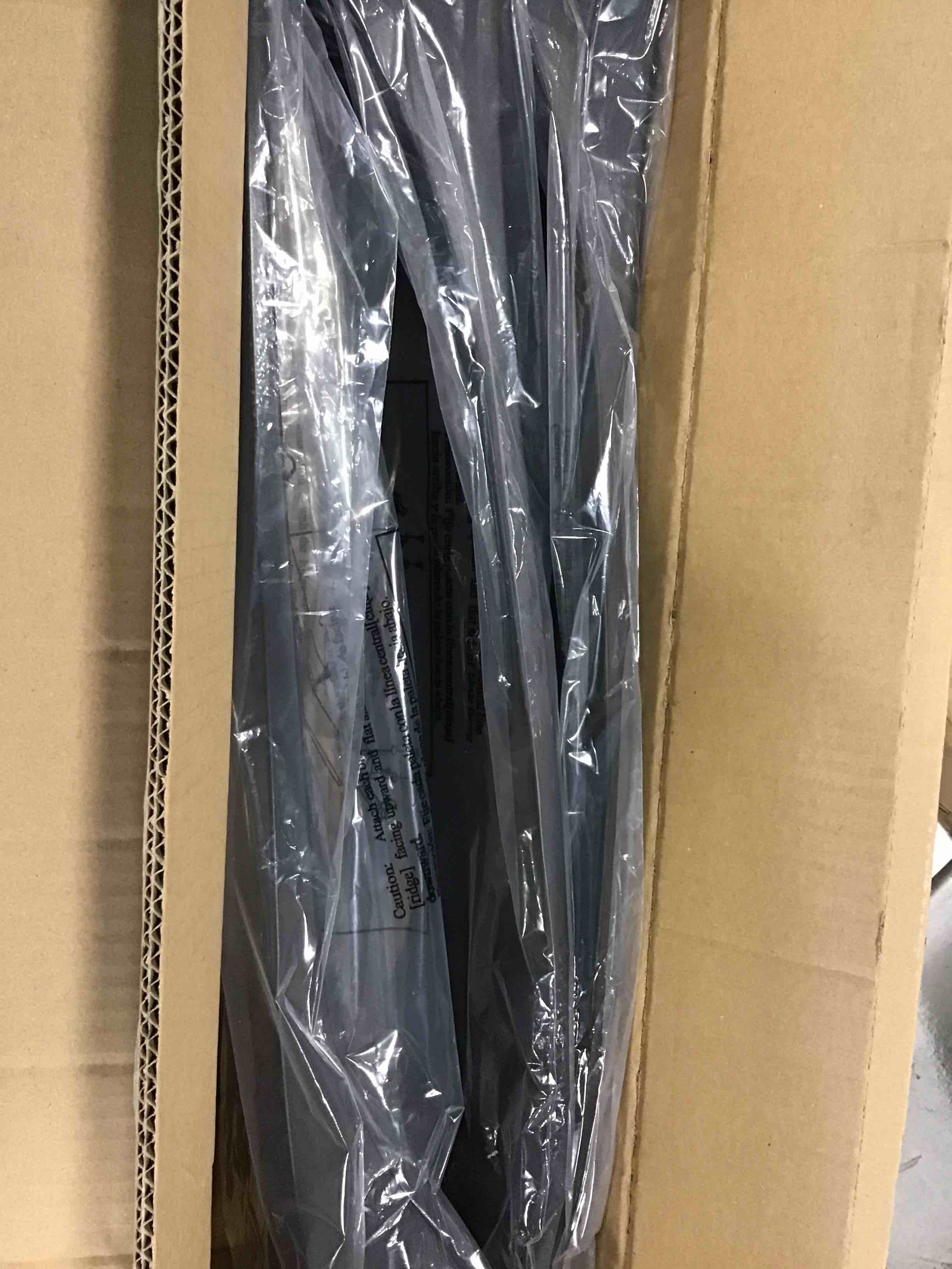 https://s3.amazonaws.com/lotting-images-prod/bidfta/BLU5917018_1709756799789.jpeg