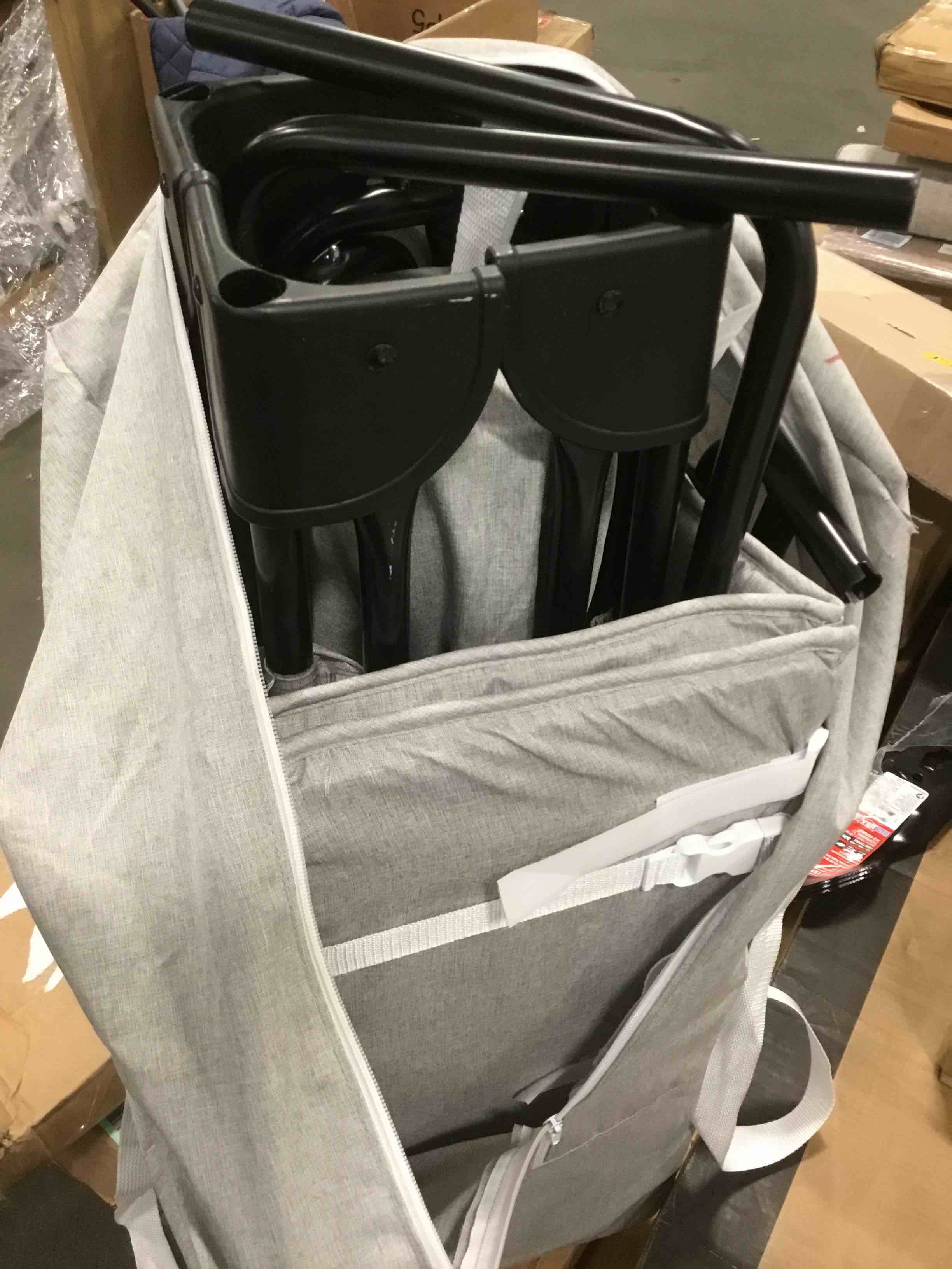 https://s3.amazonaws.com/lotting-images-prod/bidfta/BLU5917219_1709902169112.jpeg