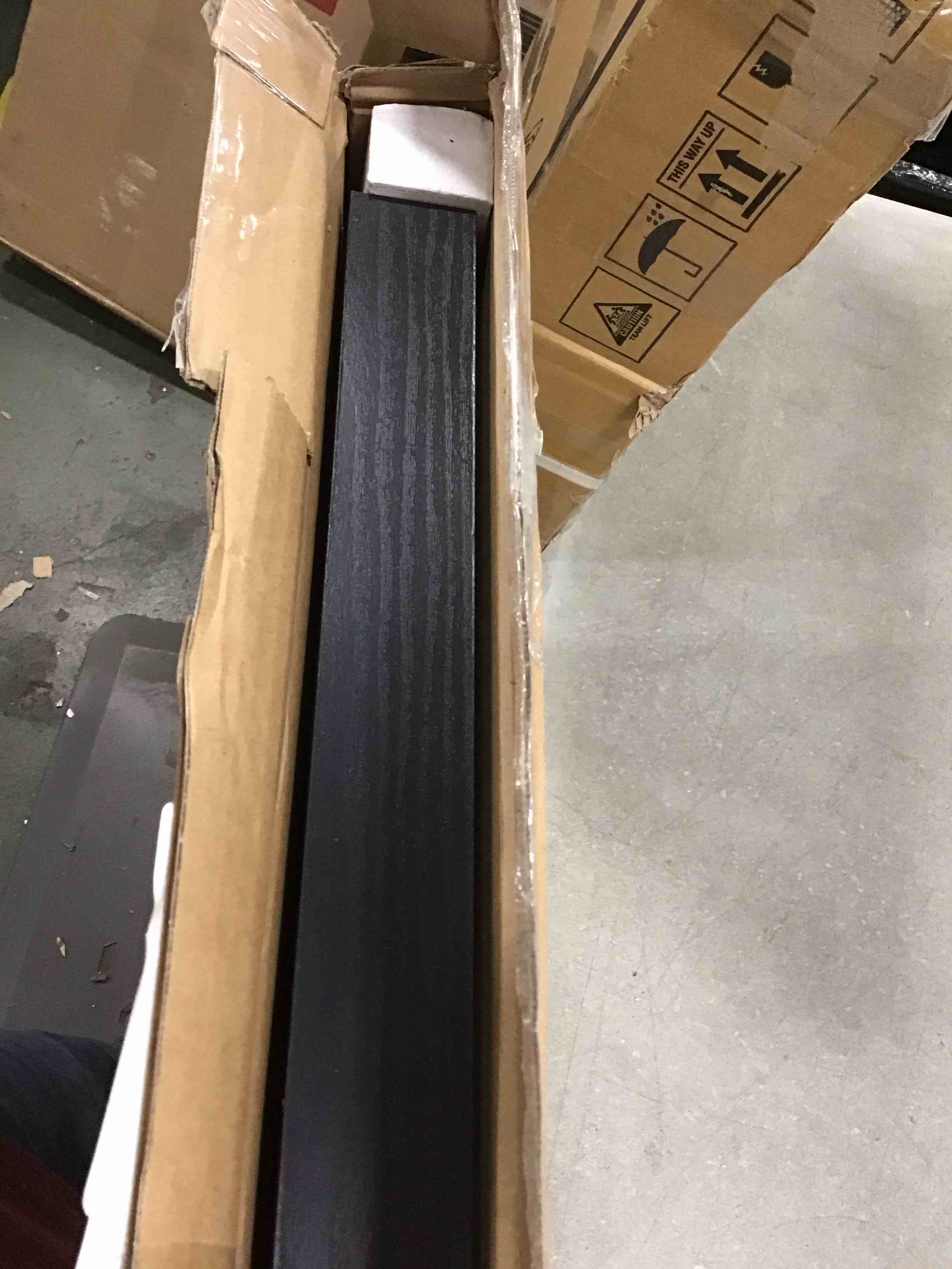 https://s3.amazonaws.com/lotting-images-prod/bidfta/BLU5917294_1709908485374.jpeg