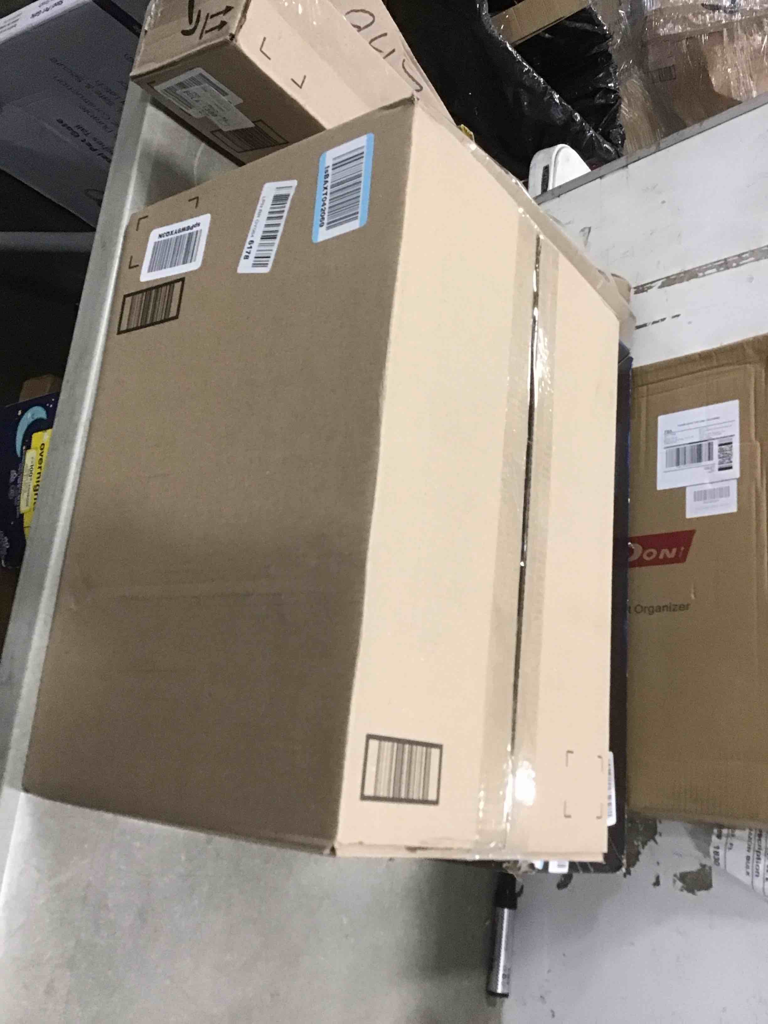 https://s3.amazonaws.com/lotting-images-prod/bidfta/BLU5917404_1709928175659.jpeg