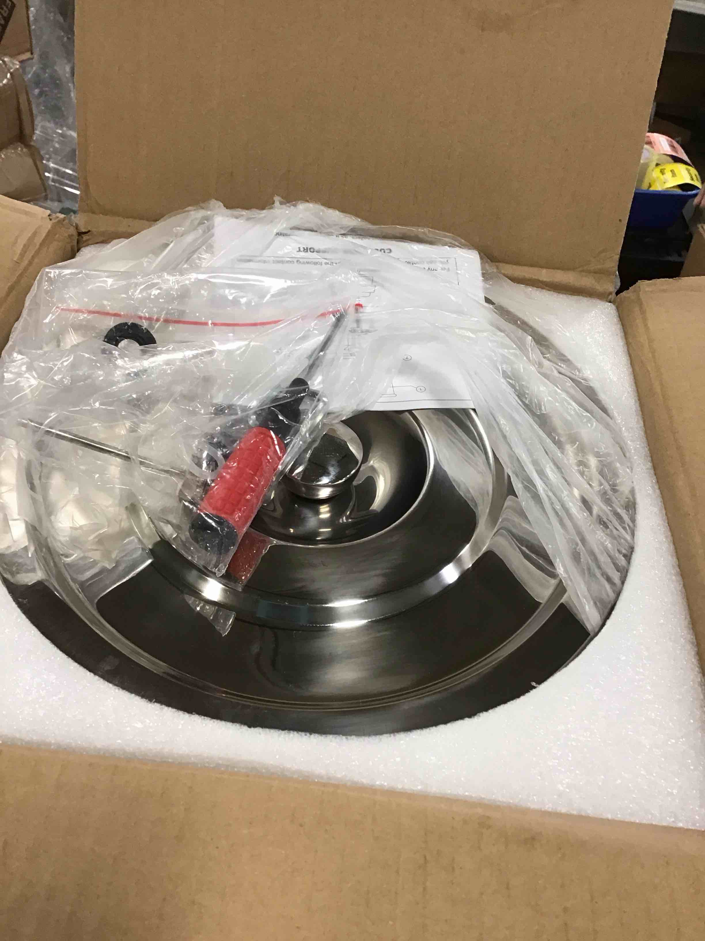 https://s3.amazonaws.com/lotting-images-prod/bidfta/BLU5917637_1710249196604.jpeg