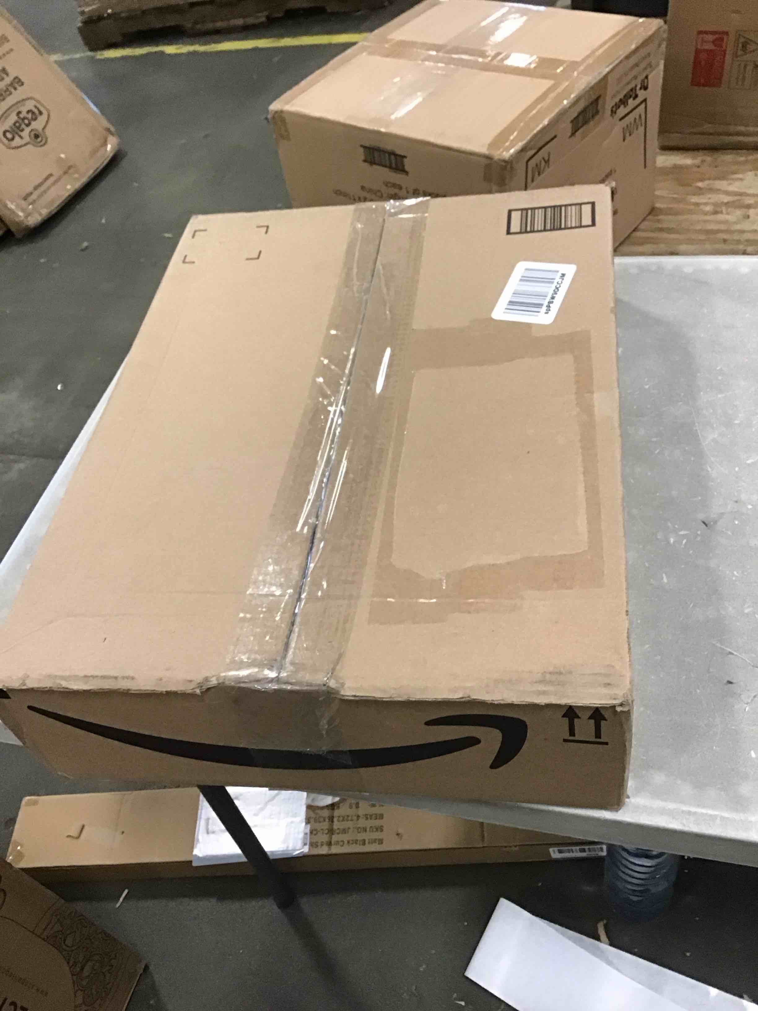 https://s3.amazonaws.com/lotting-images-prod/bidfta/BLU5917679_1710255224293.jpeg
