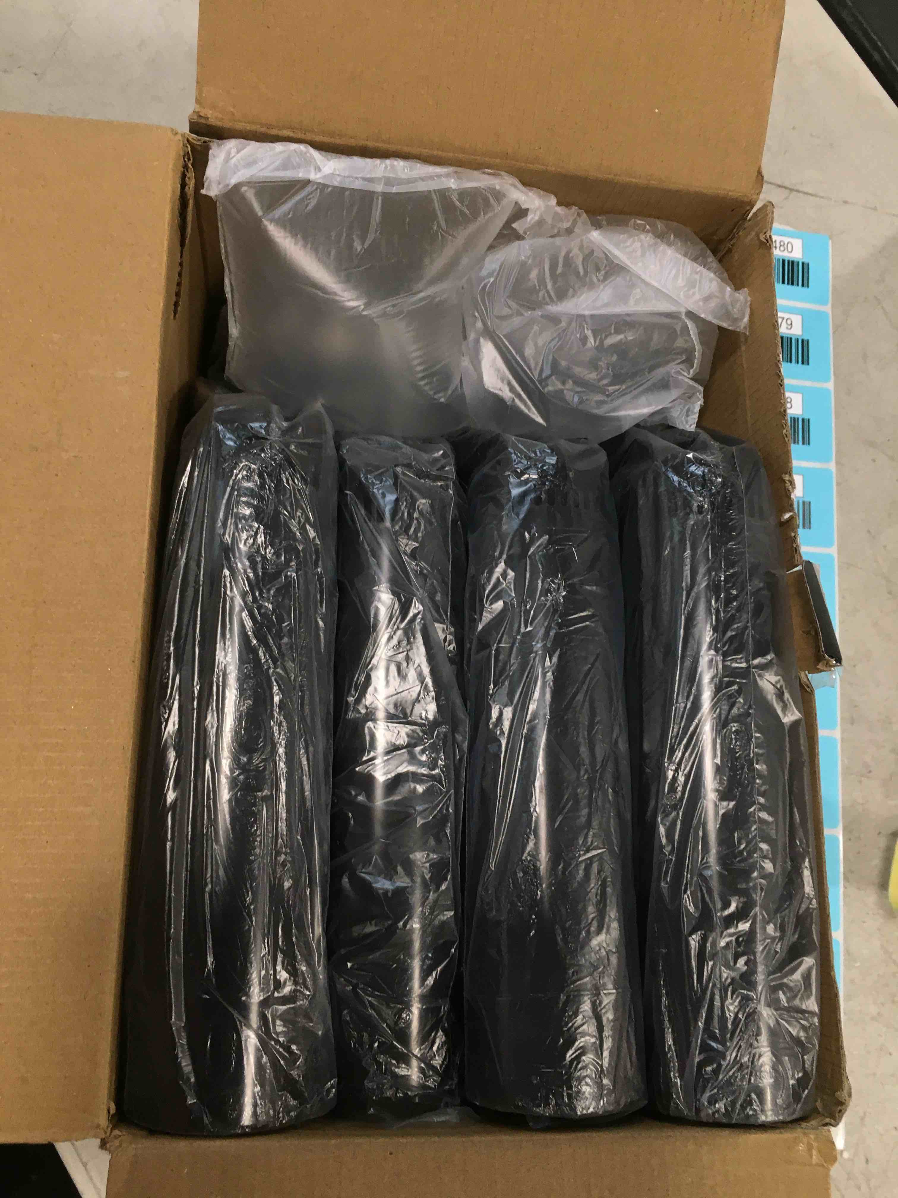 https://s3.amazonaws.com/lotting-images-prod/bidfta/BLU5918472_1709655819312.jpeg