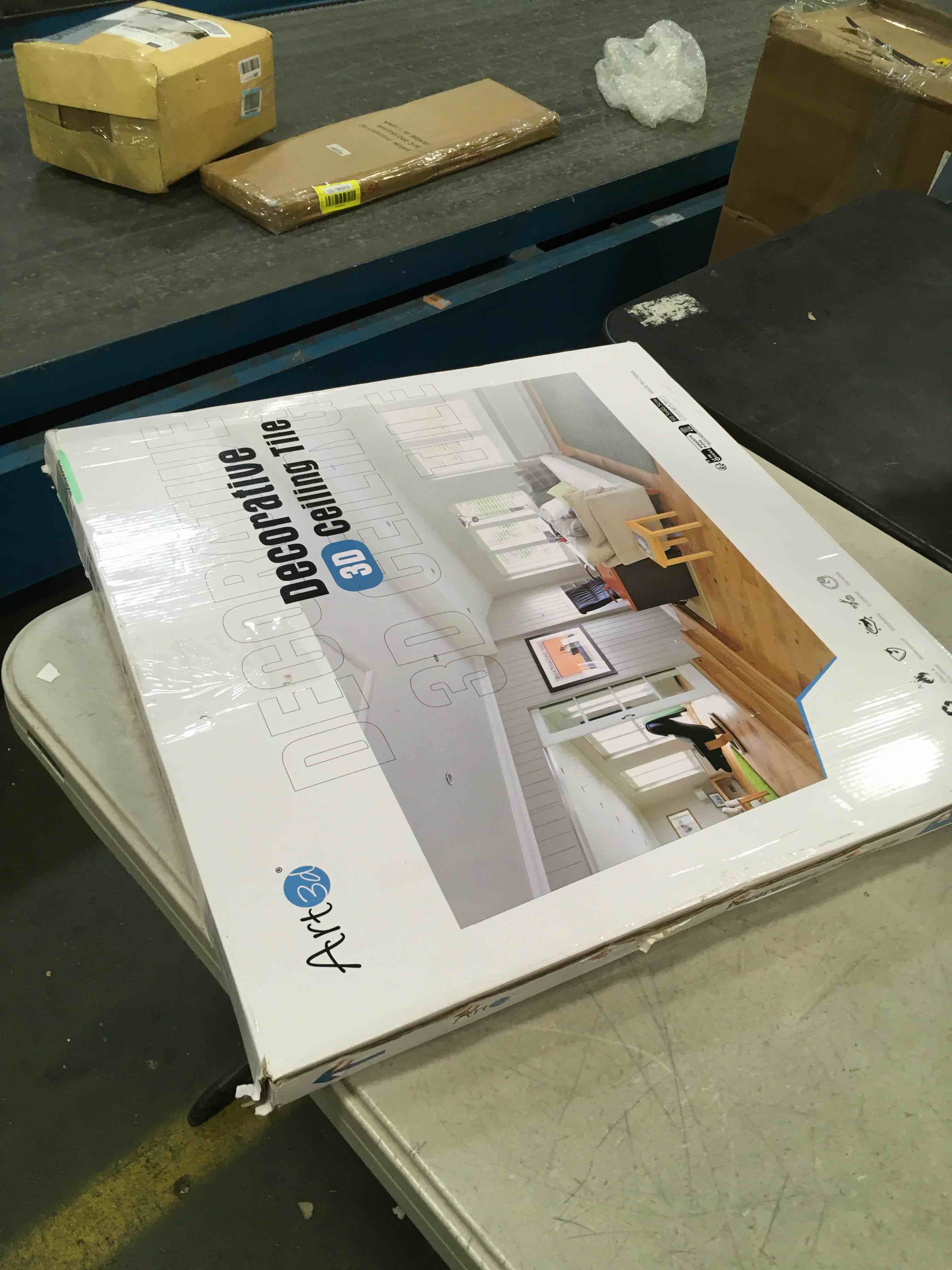 https://s3.amazonaws.com/lotting-images-prod/bidfta/BLU5918525_1709663351048.jpeg