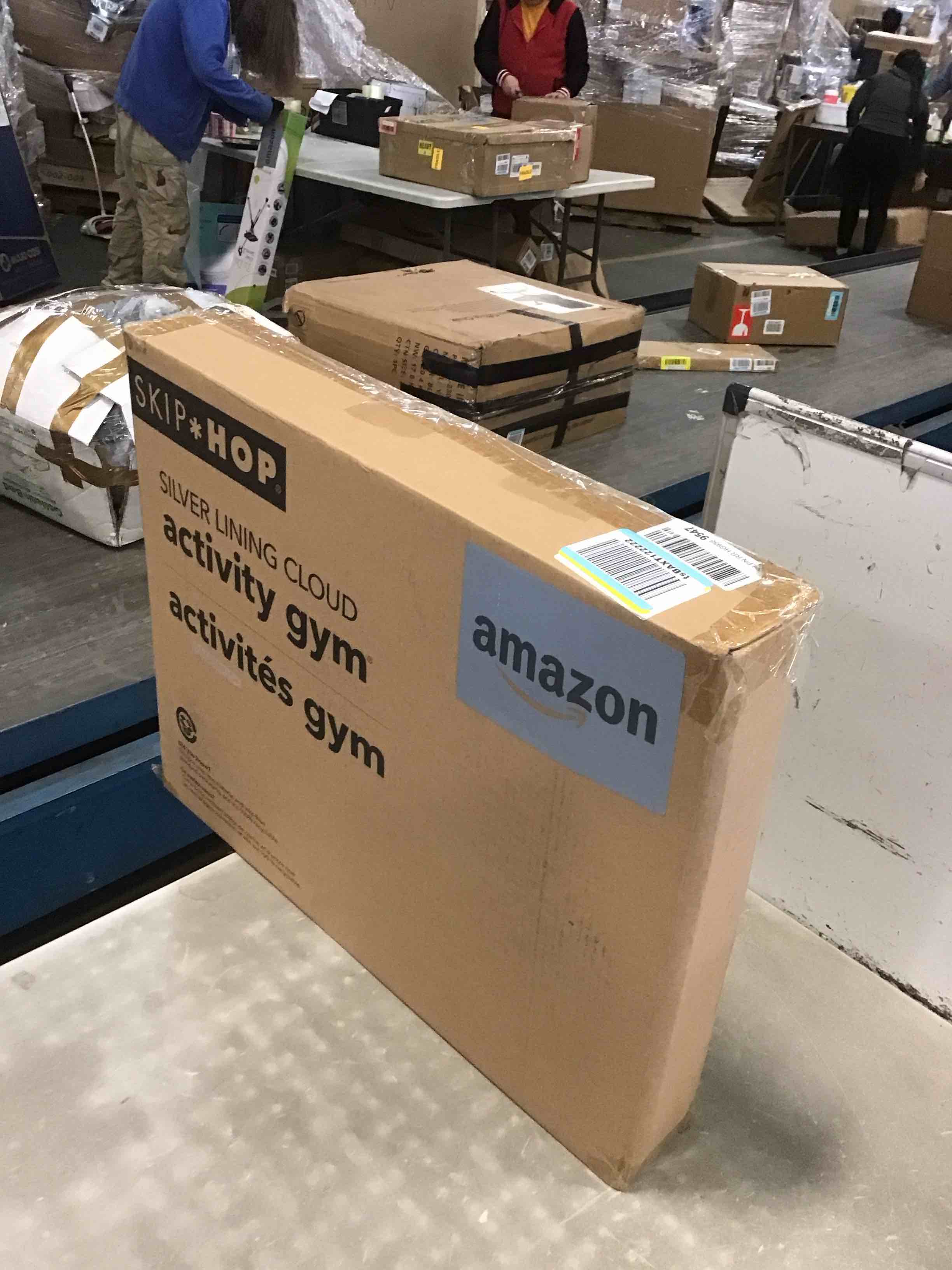 https://s3.amazonaws.com/lotting-images-prod/bidfta/BLU5919336_1710167048286.jpeg