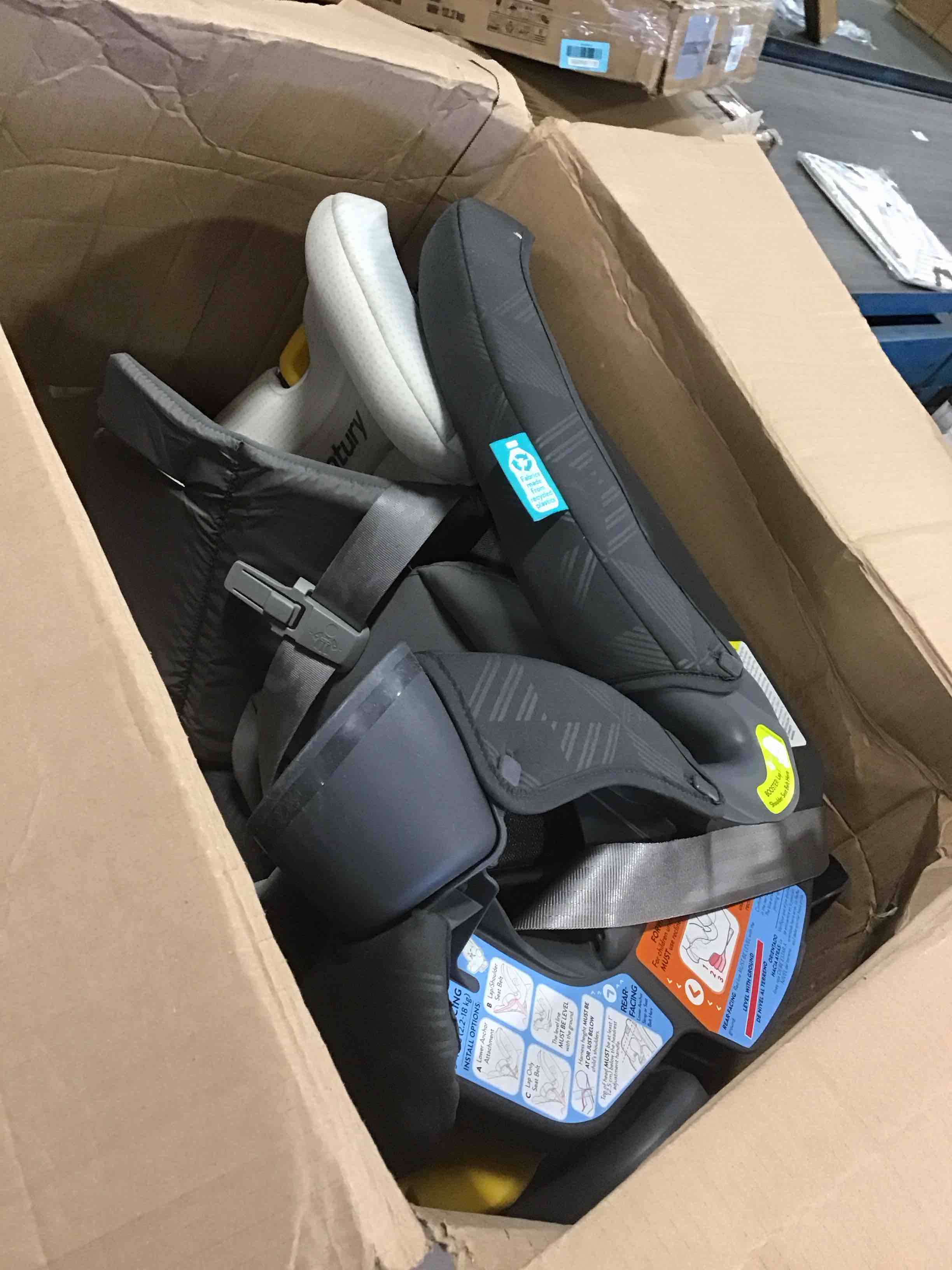 https://s3.amazonaws.com/lotting-images-prod/bidfta/BLU5919411_1710174061813.jpeg