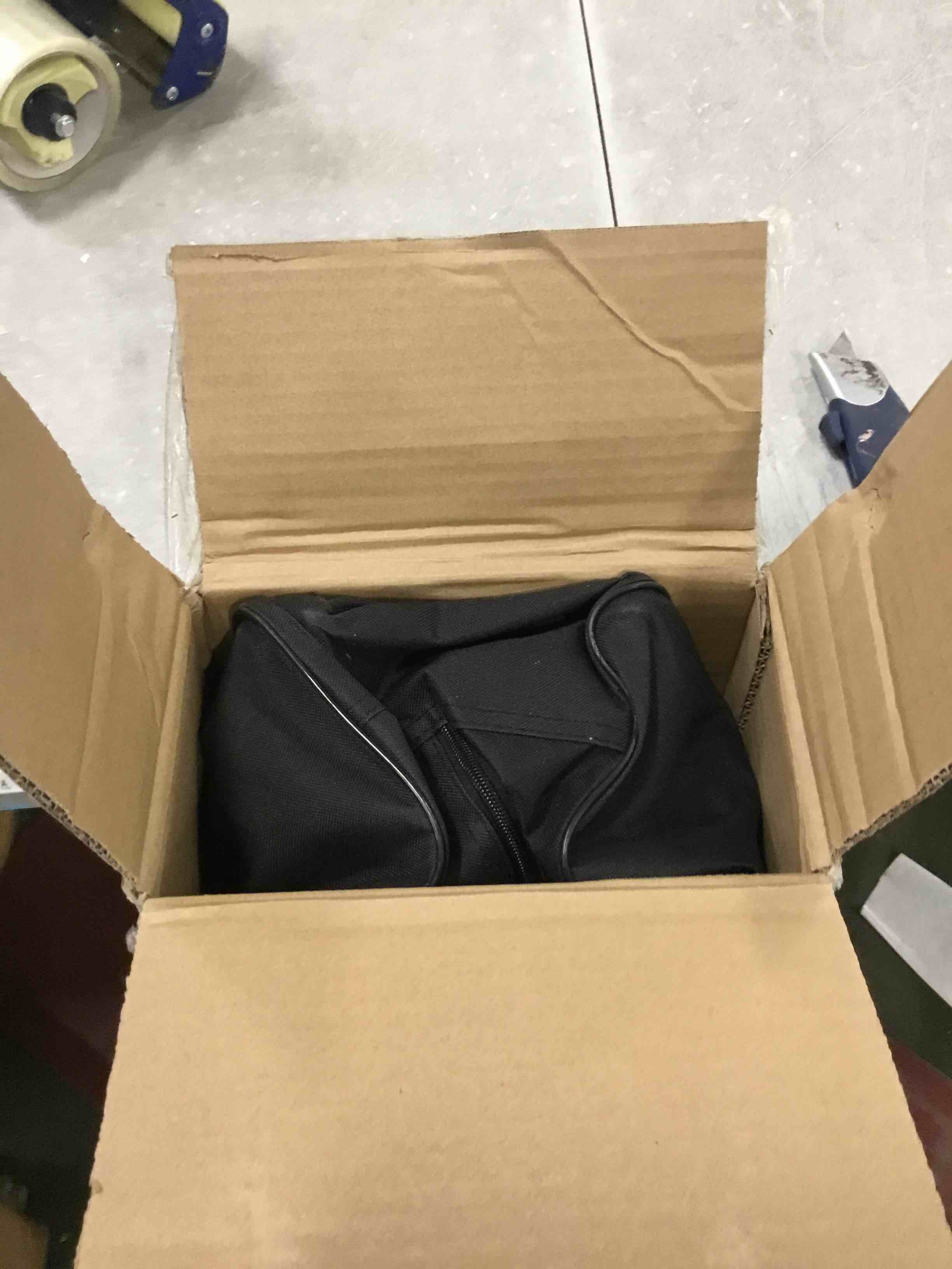 https://s3.amazonaws.com/lotting-images-prod/bidfta/BLU5919469_1709647477656.jpeg