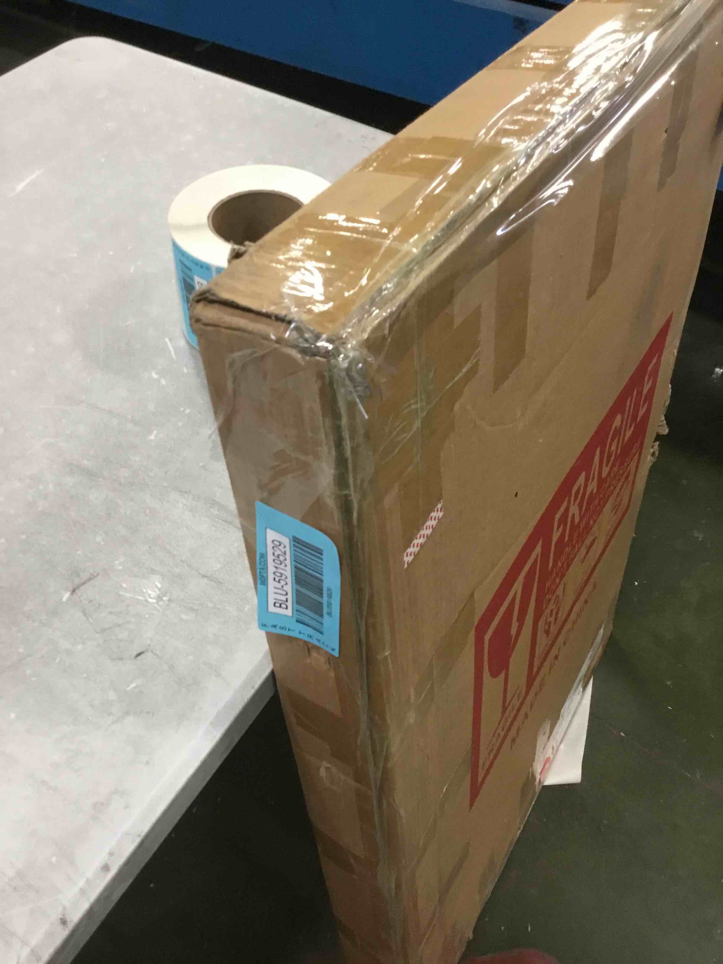 https://s3.amazonaws.com/lotting-images-prod/bidfta/BLU5919529_1709653620332.jpeg