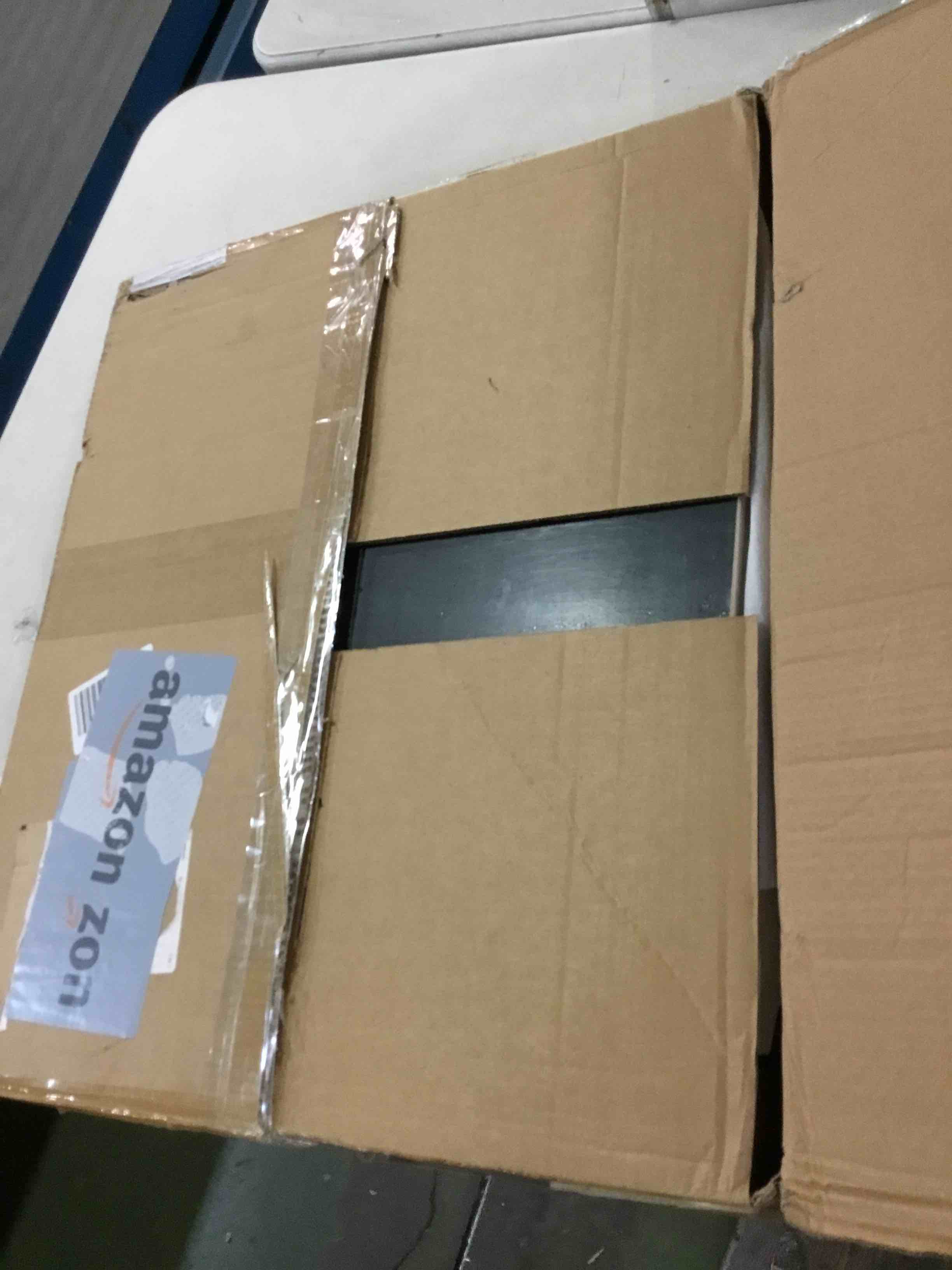 https://s3.amazonaws.com/lotting-images-prod/bidfta/BLU5920109_1709826686794.jpeg