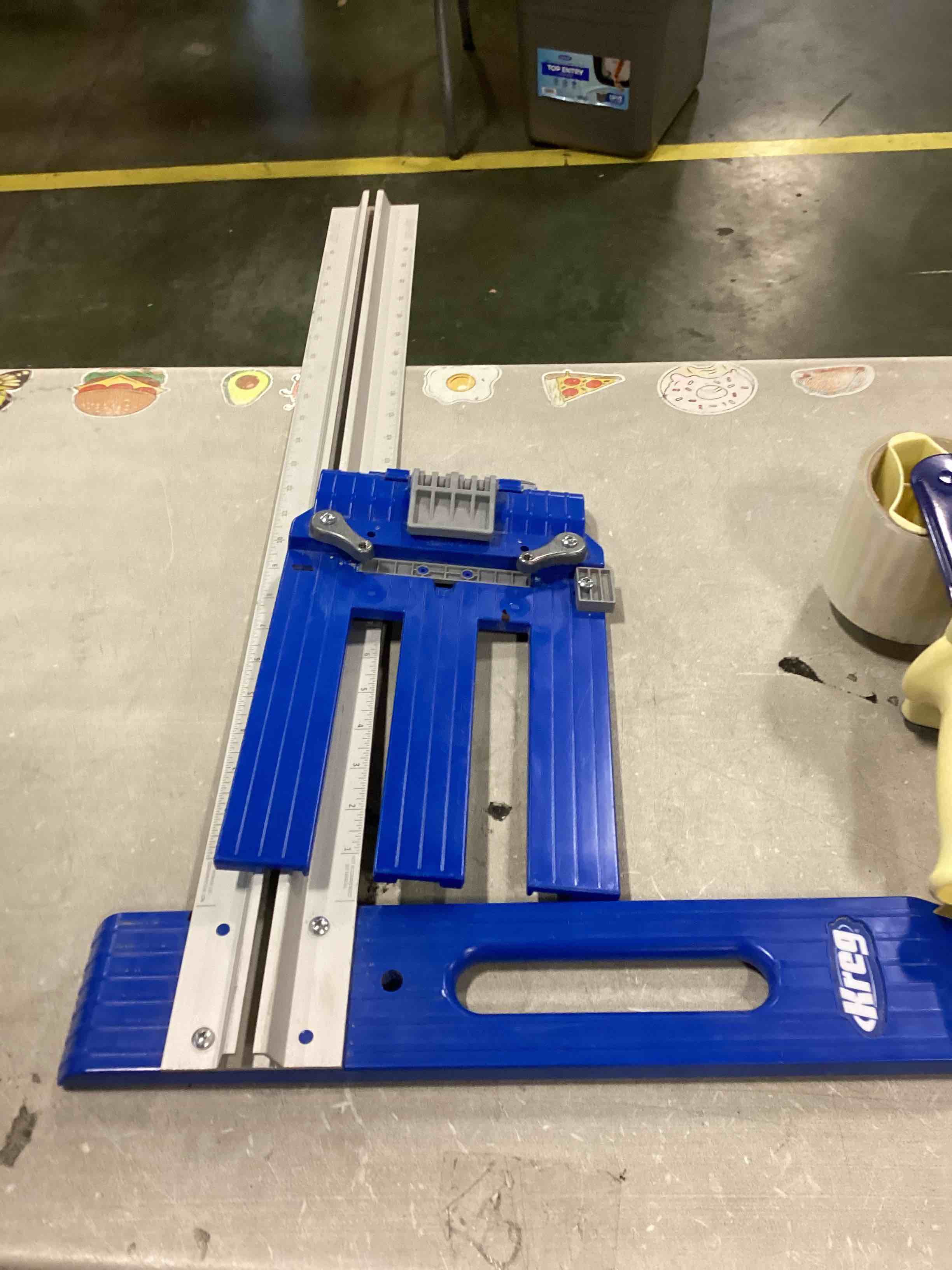 Kreg KMA2685 Rip-Cut Circular Saw Guide, Blue