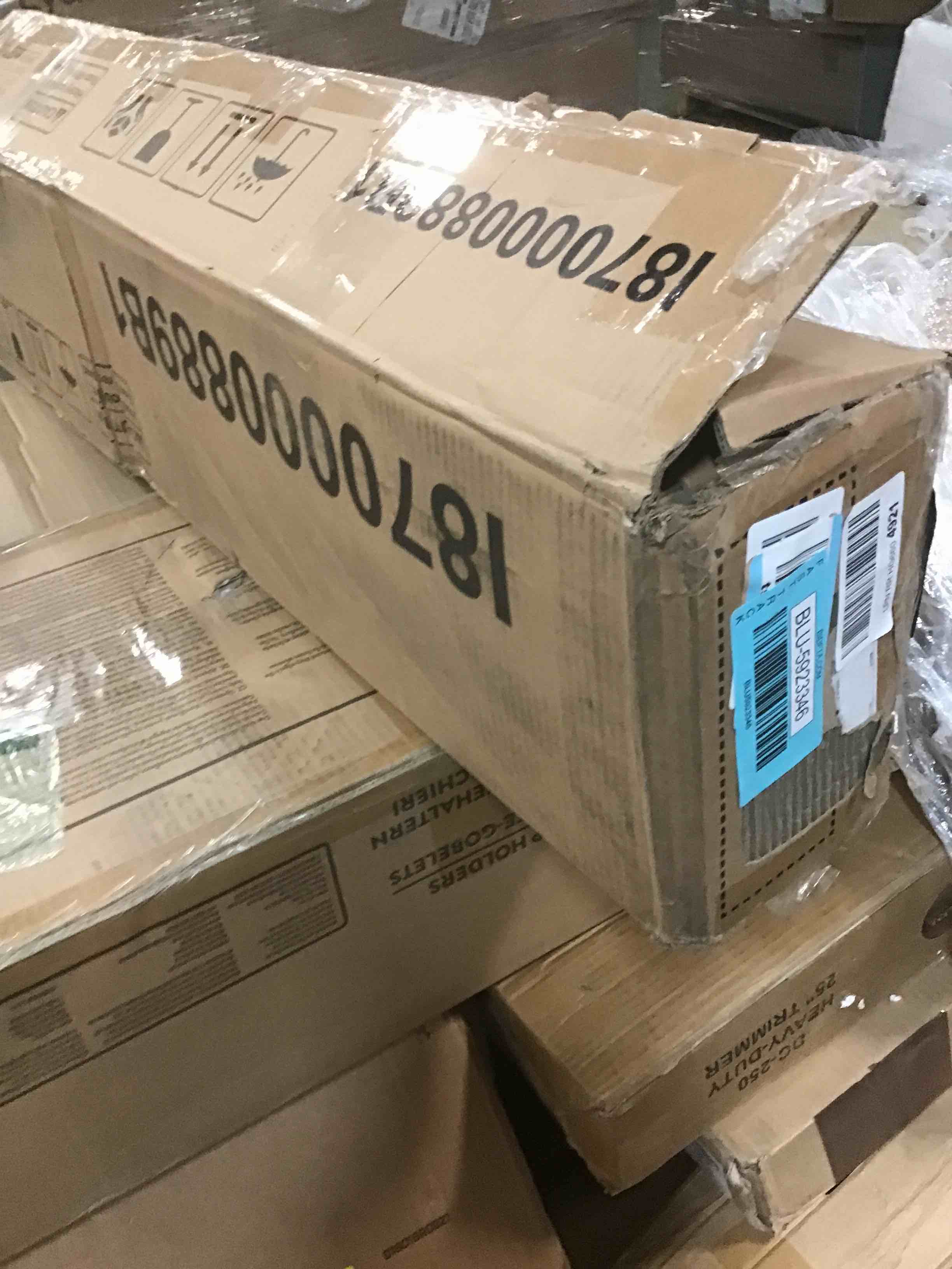 https://s3.amazonaws.com/lotting-images-prod/bidfta/BLU5923346_1710935158158.jpeg