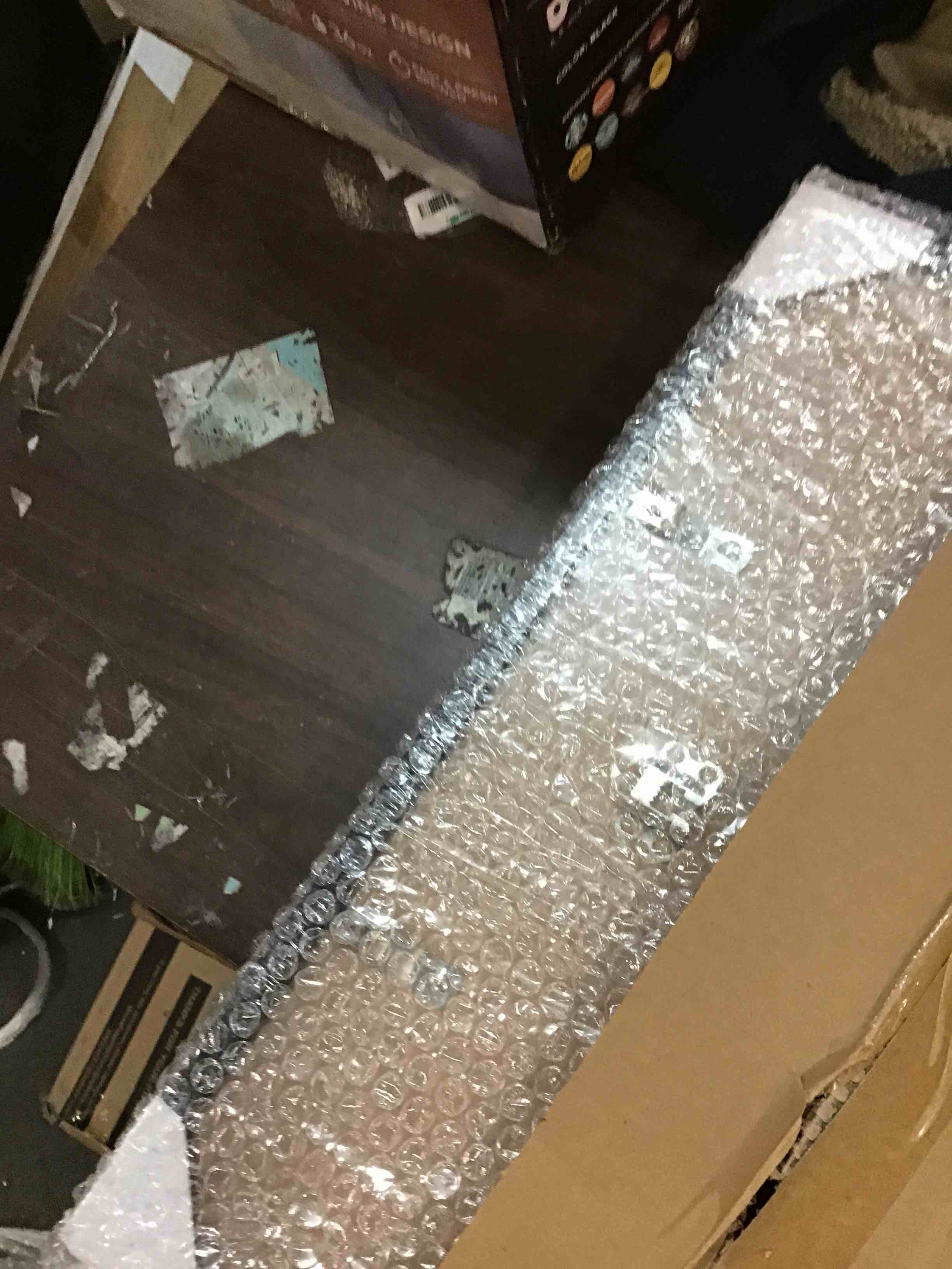 https://s3.amazonaws.com/lotting-images-prod/bidfta/BLU5923408_1710944625727.jpeg