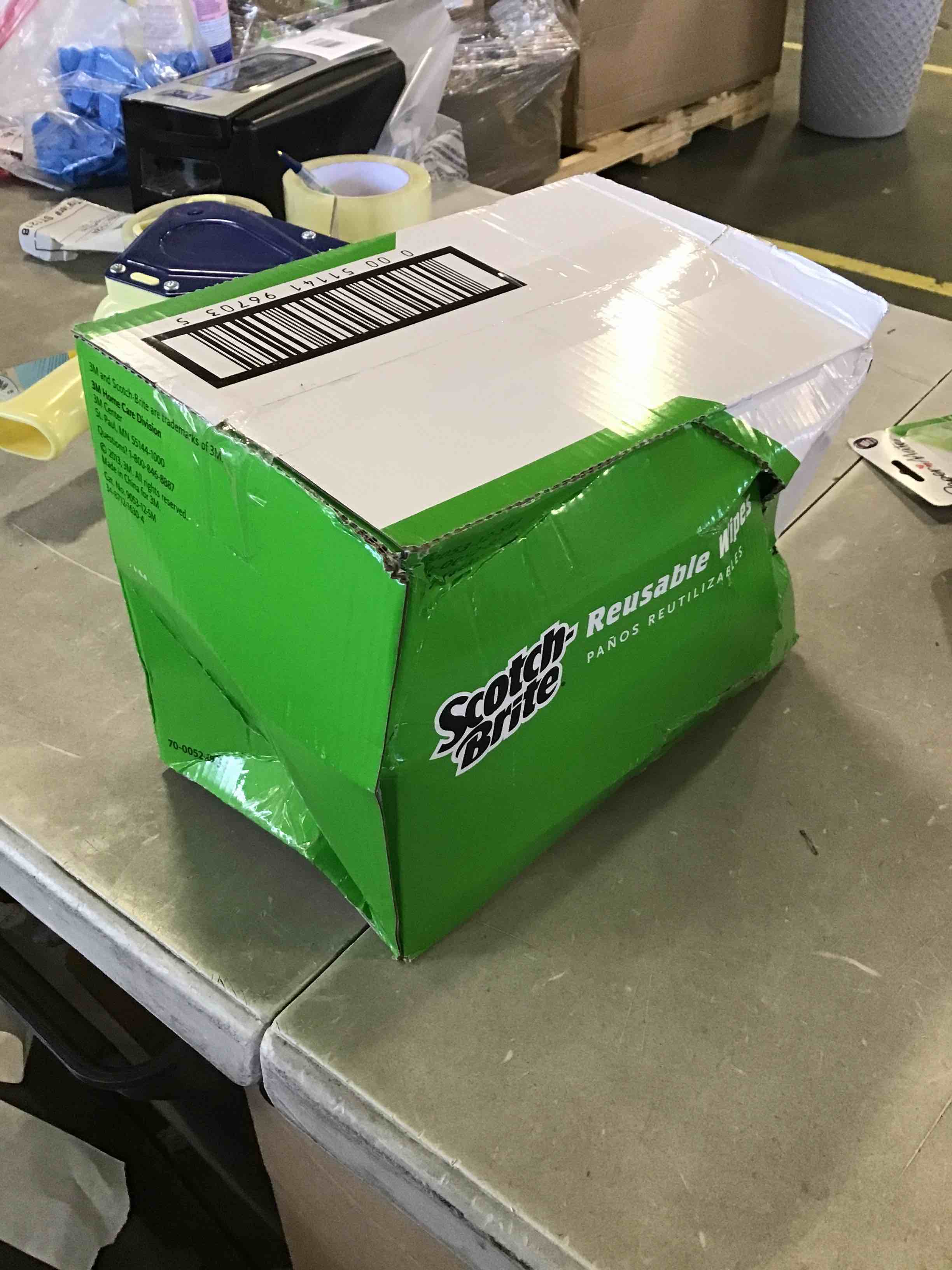 https://s3.amazonaws.com/lotting-images-prod/bidfta/BLU5924455_1710861011607.jpeg