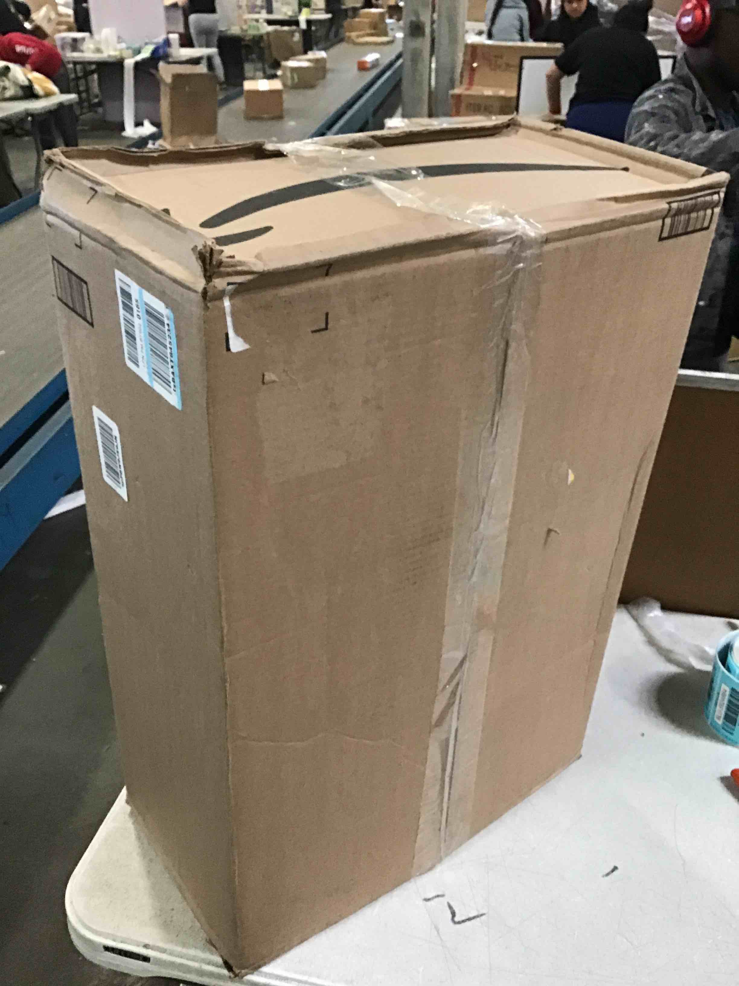 https://s3.amazonaws.com/lotting-images-prod/bidfta/BLU5924799_1711051912795.jpeg