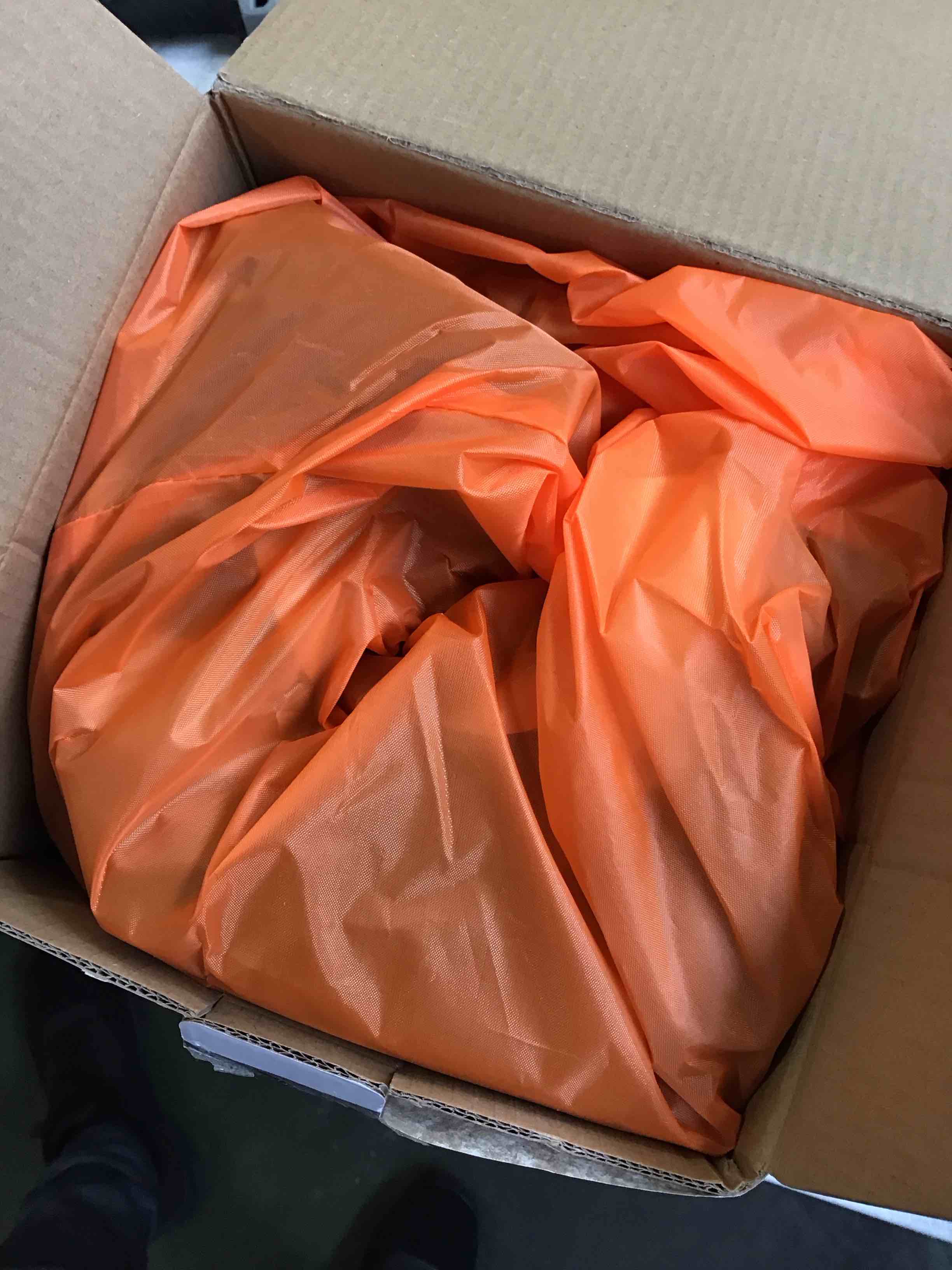https://s3.amazonaws.com/lotting-images-prod/bidfta/BLU5925722_1709655424809.jpeg