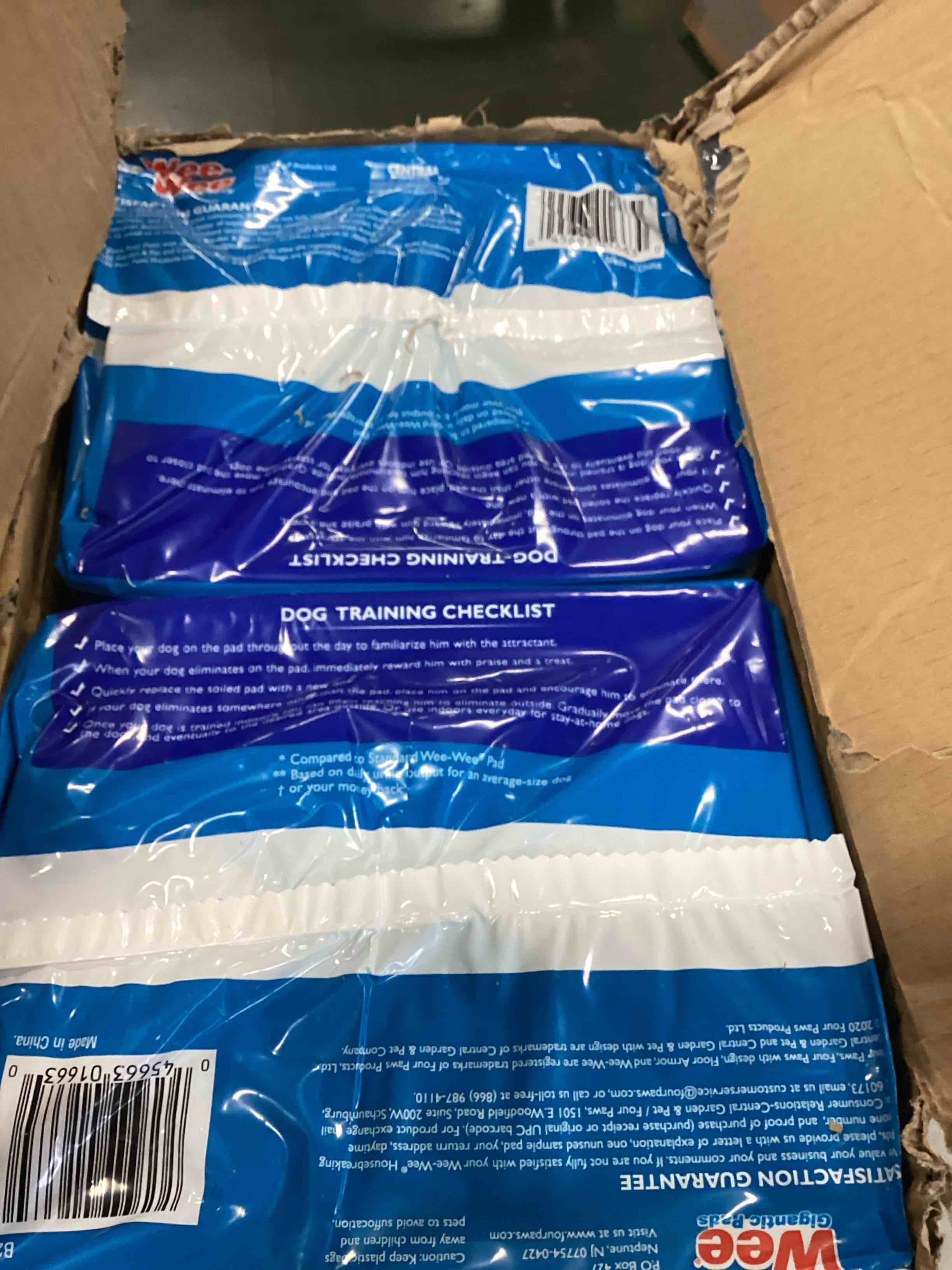 https://s3.amazonaws.com/lotting-images-prod/bidfta/BLU5926301_1710522989023.jpeg