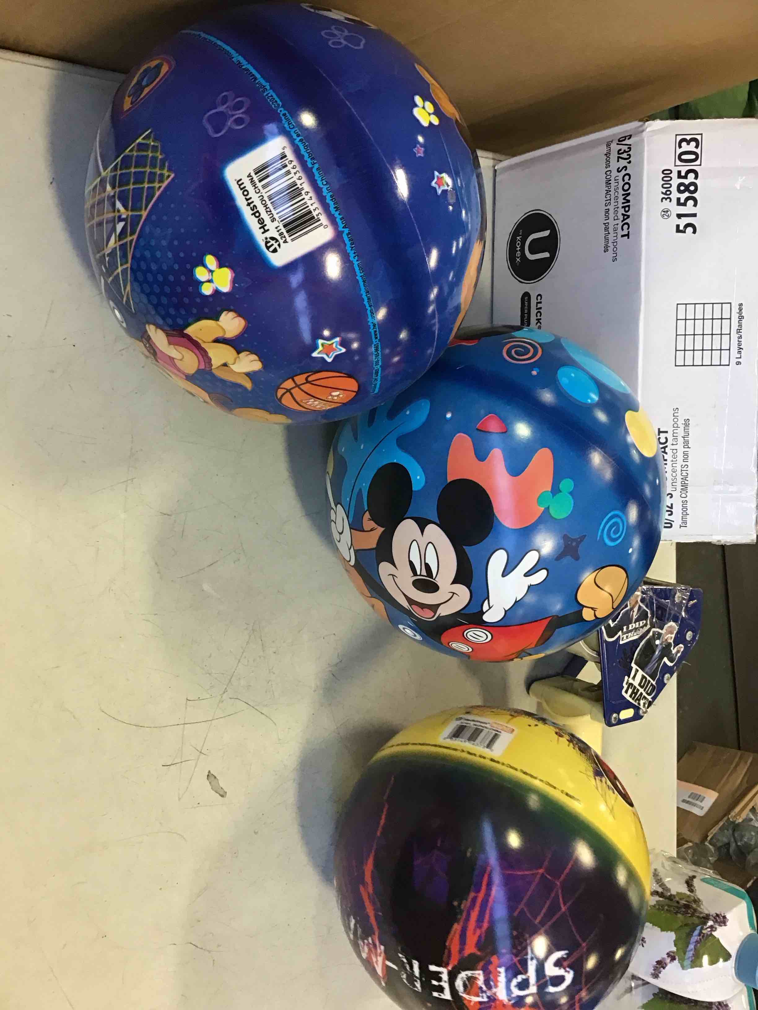 Beach balls for children and girls beach toy children and girls small pool game  pack of 3