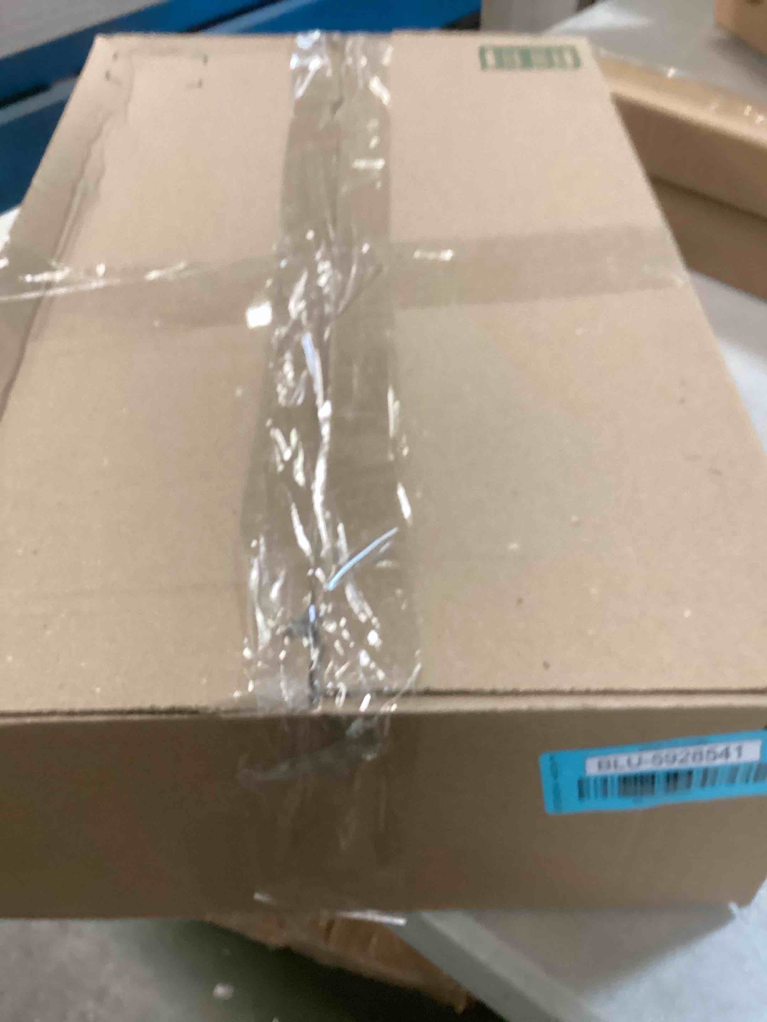 https://s3.amazonaws.com/lotting-images-prod/bidfta/BLU5928541_1709395889277.jpeg