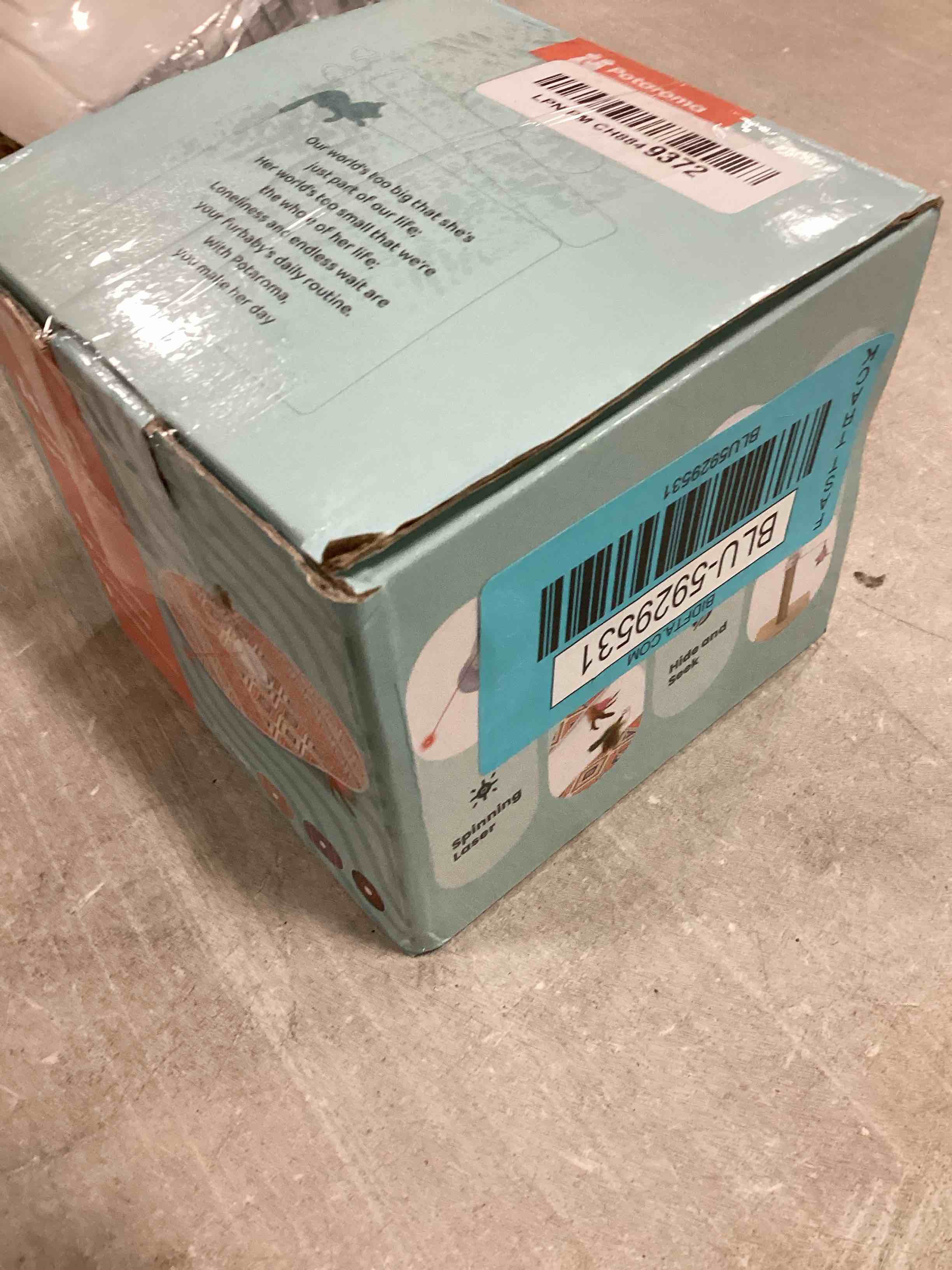 https://s3.amazonaws.com/lotting-images-prod/bidfta/BLU5929531_1709900070721.jpeg
