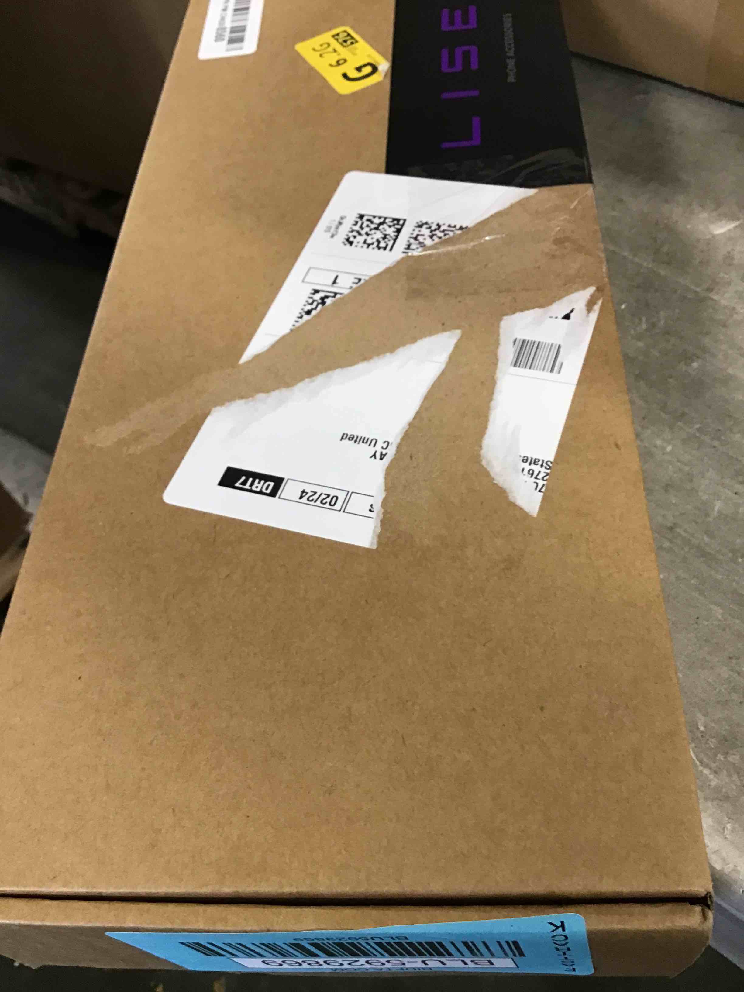 https://s3.amazonaws.com/lotting-images-prod/bidfta/BLU5929869_1710267994664.jpeg