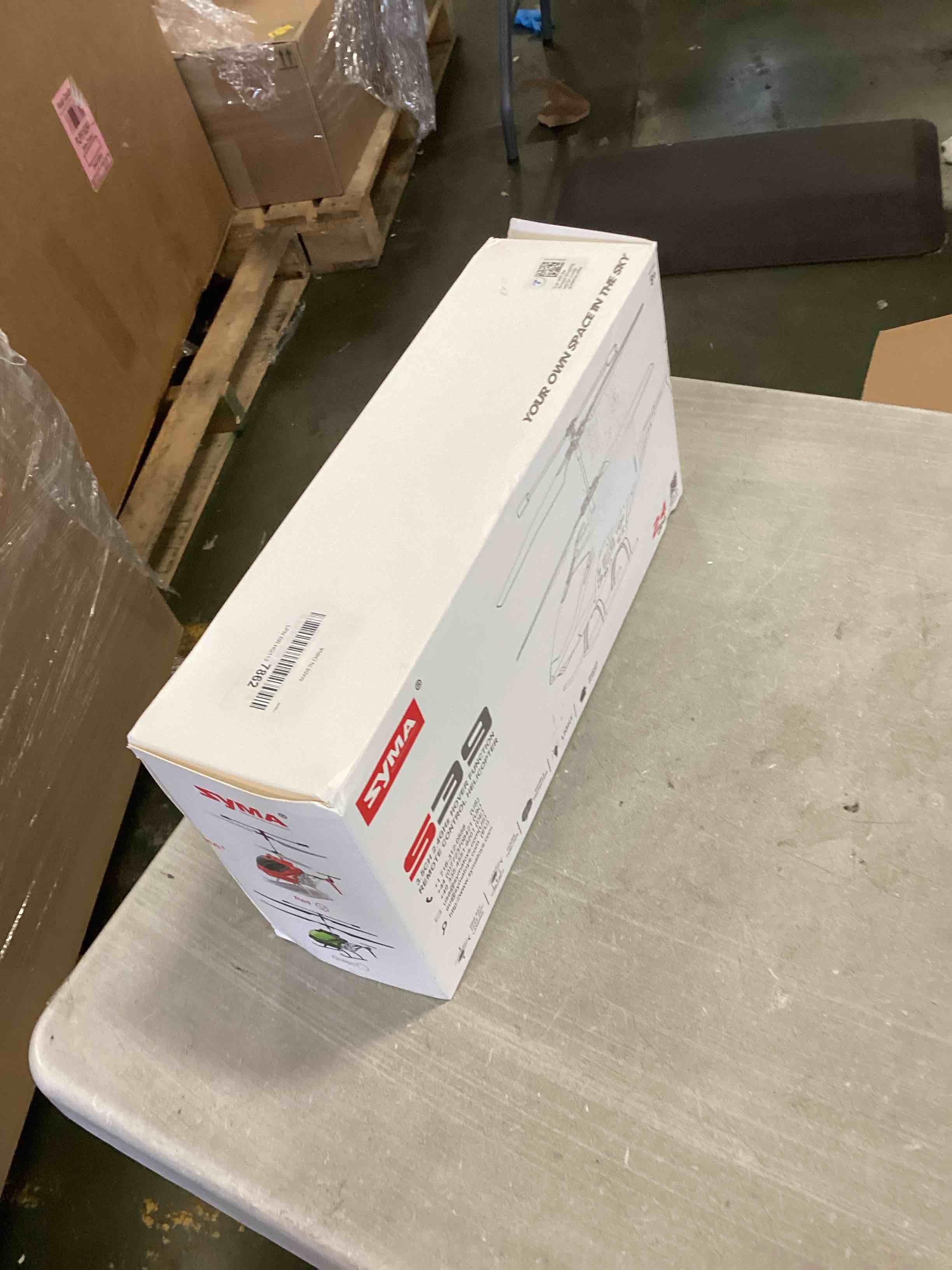 https://s3.amazonaws.com/lotting-images-prod/bidfta/BLU5929975_1709566632718.jpeg