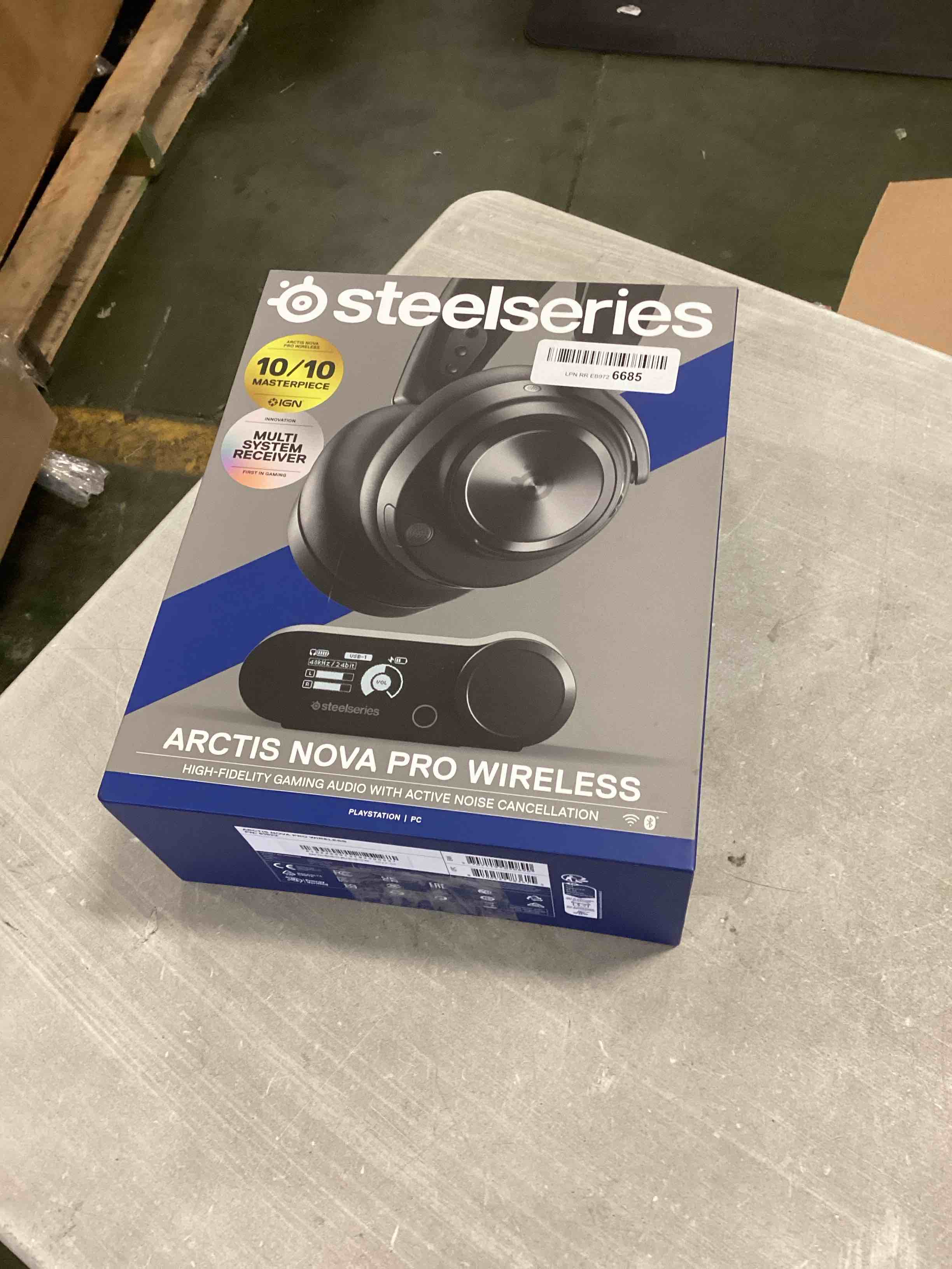 https://s3.amazonaws.com/lotting-images-prod/bidfta/BLU5929988_1709569543477.jpeg