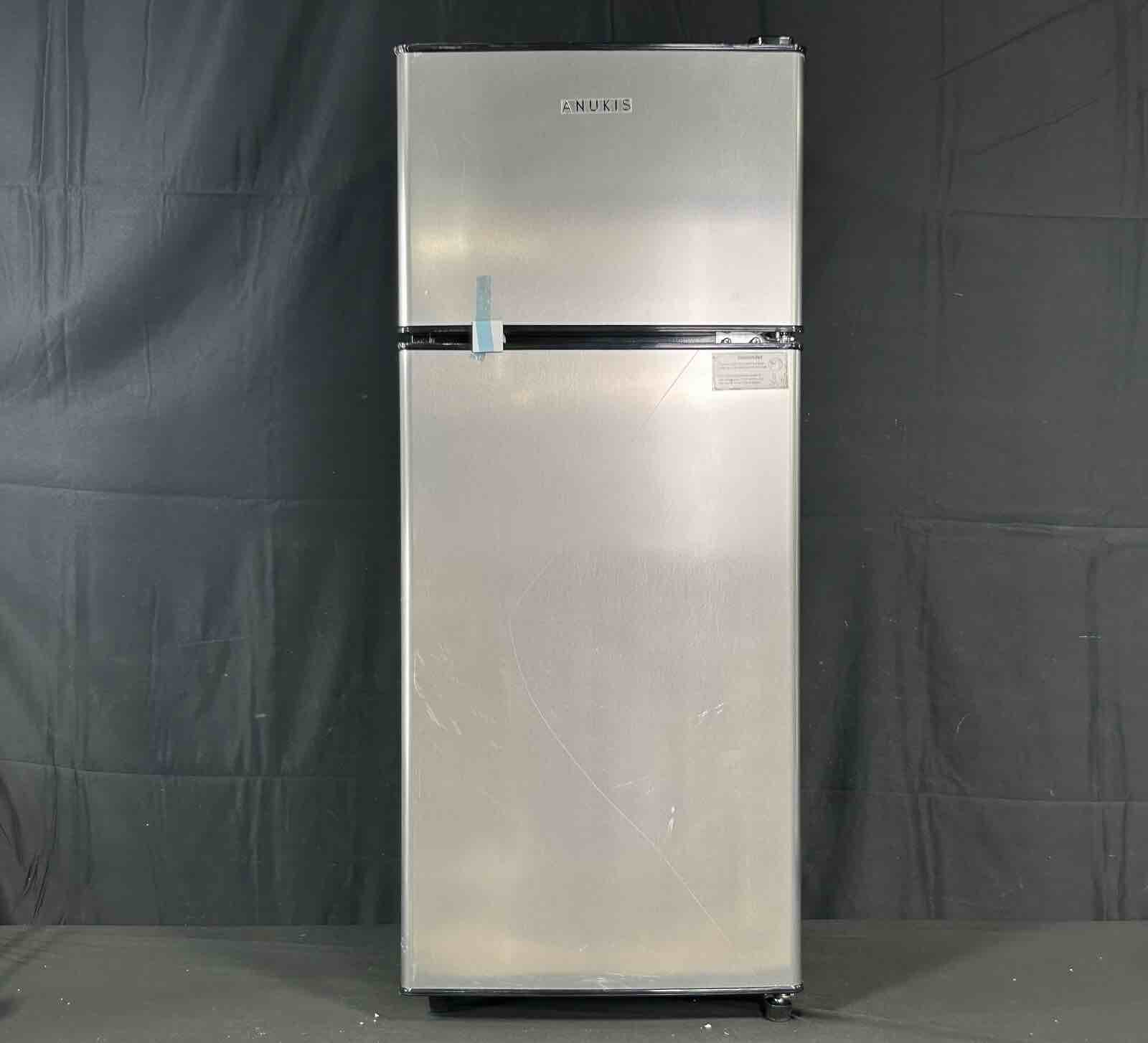 Anukis FLS-90-Silver Compact Refrigerator 4.0cu.ft Black/Silver New Please Read