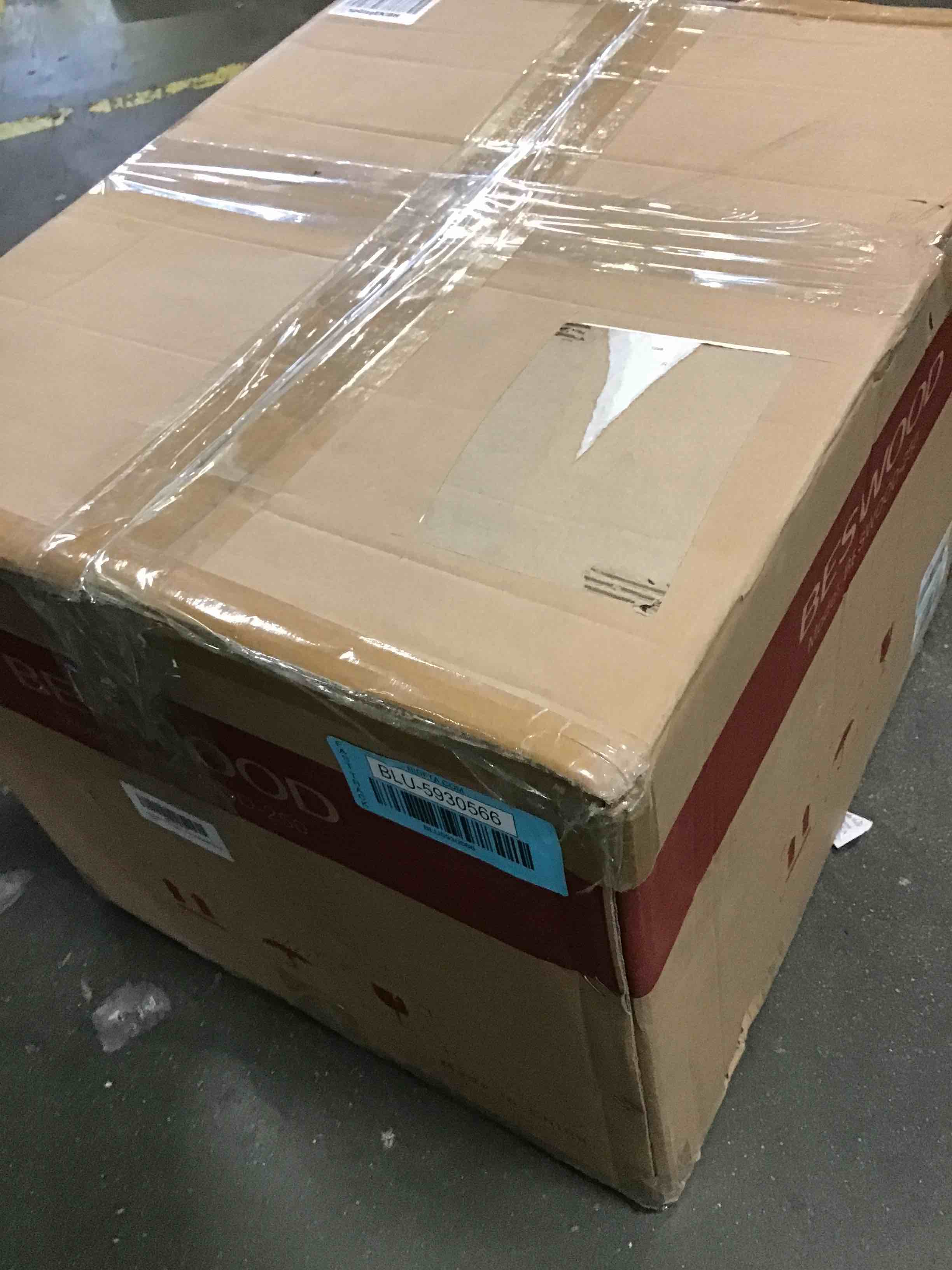 https://s3.amazonaws.com/lotting-images-prod/bidfta/BLU5930566_1710599412650.jpeg