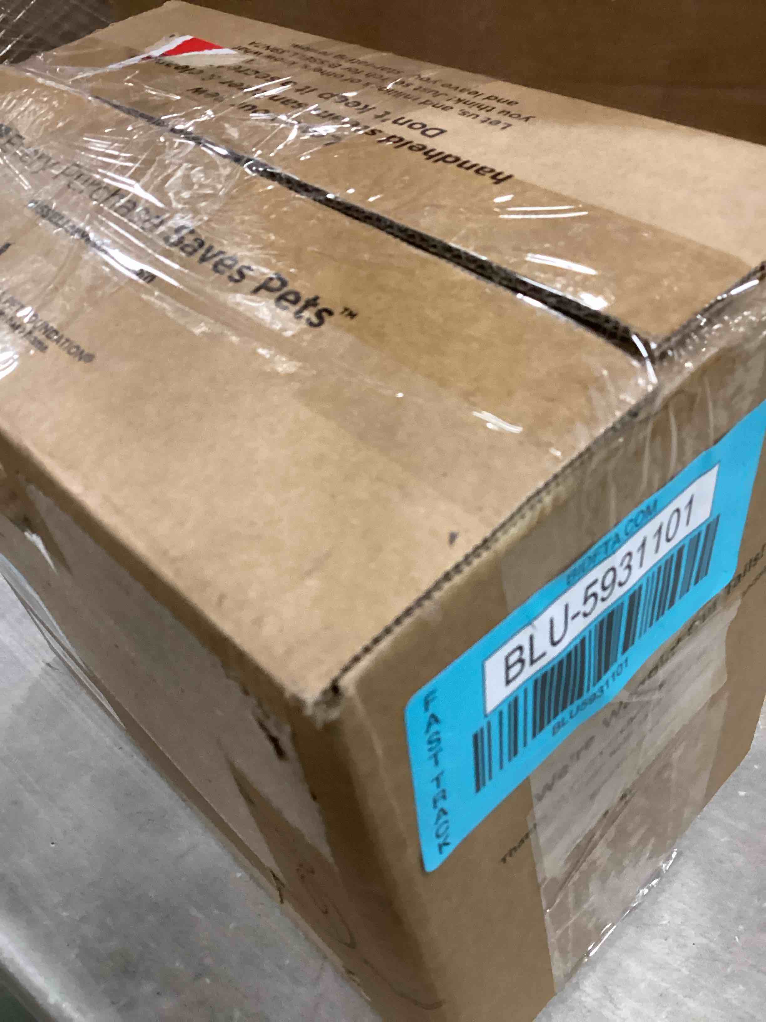 https://s3.amazonaws.com/lotting-images-prod/bidfta/BLU5931101_1711105559157.jpeg