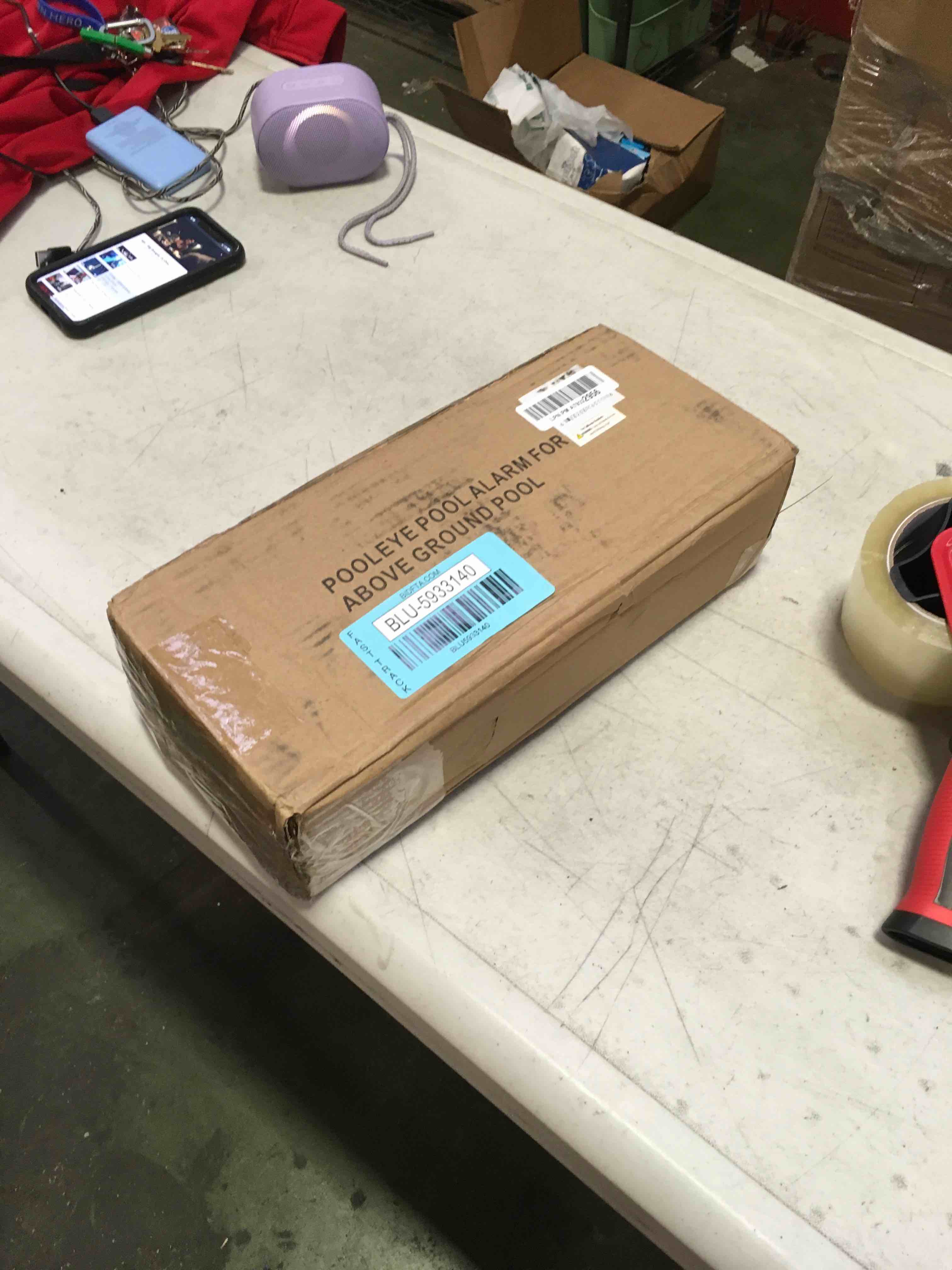 https://s3.amazonaws.com/lotting-images-prod/bidfta/BLU5933140_1709731186079.jpeg