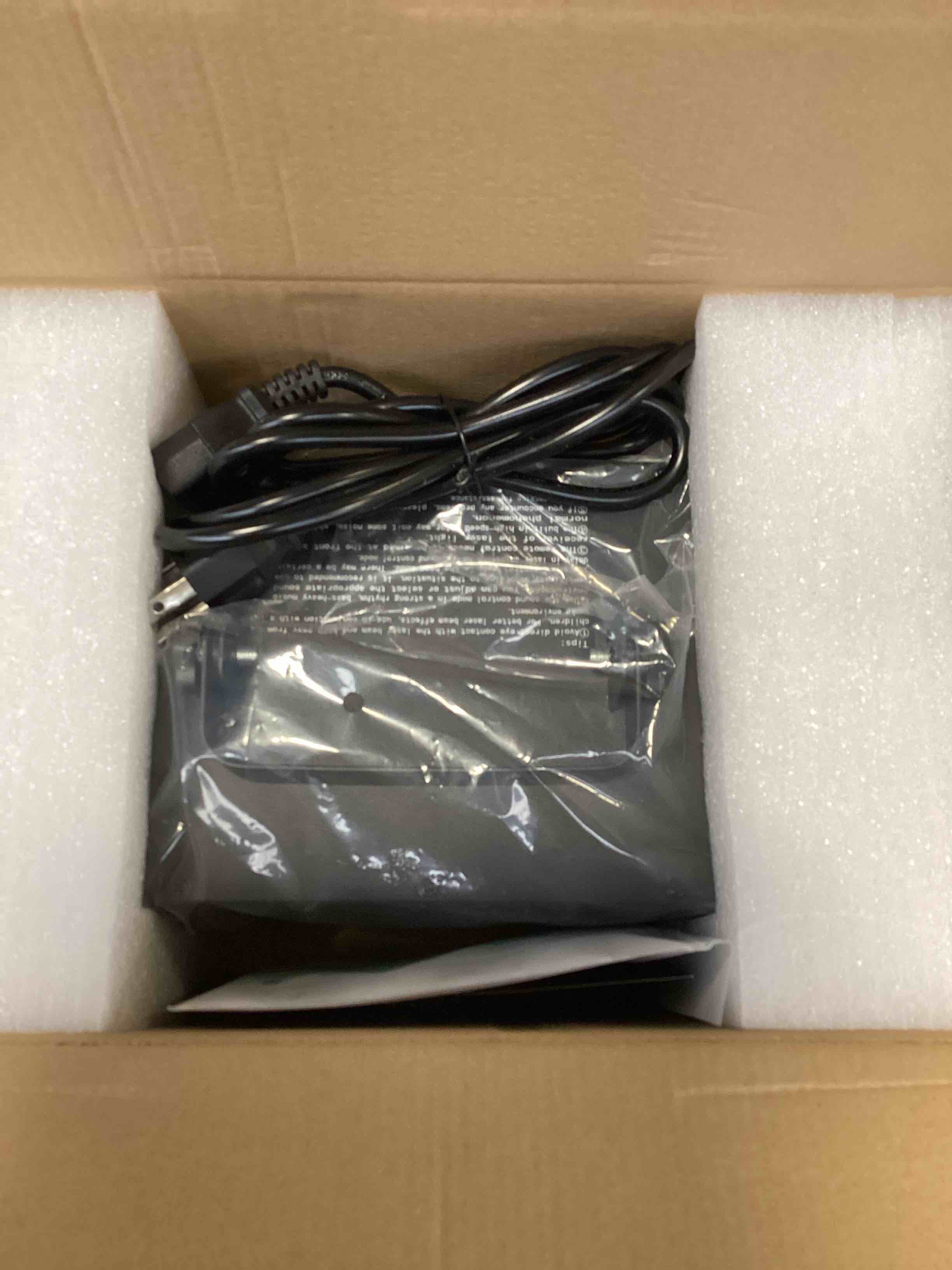 https://s3.amazonaws.com/lotting-images-prod/bidfta/BLU5933308_1709907905595.jpeg