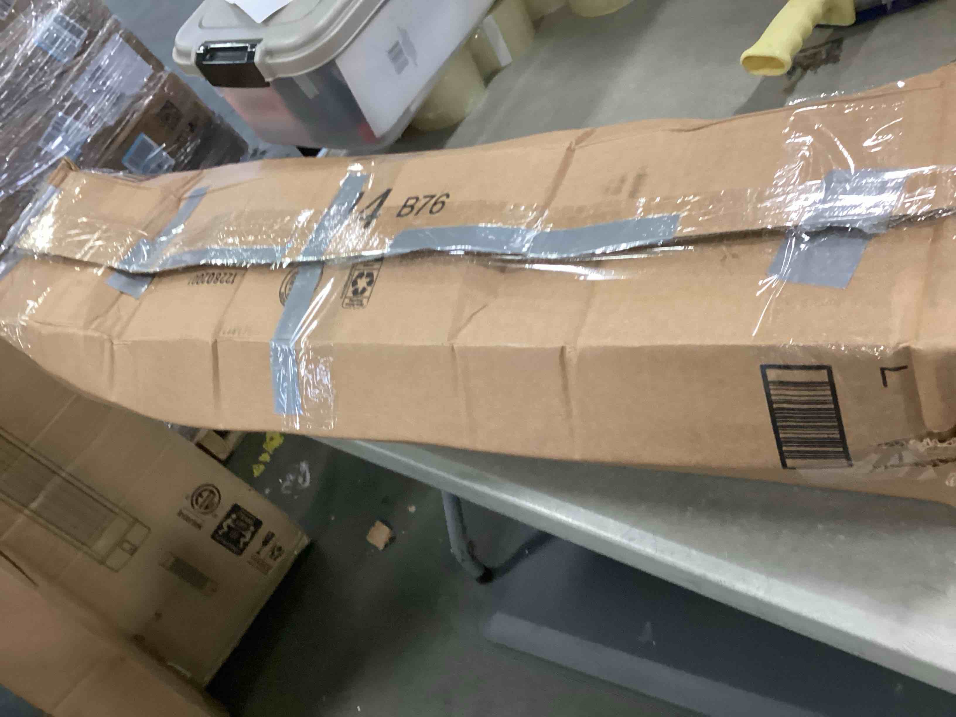 https://s3.amazonaws.com/lotting-images-prod/bidfta/BLU5933540_1710599132470.jpeg