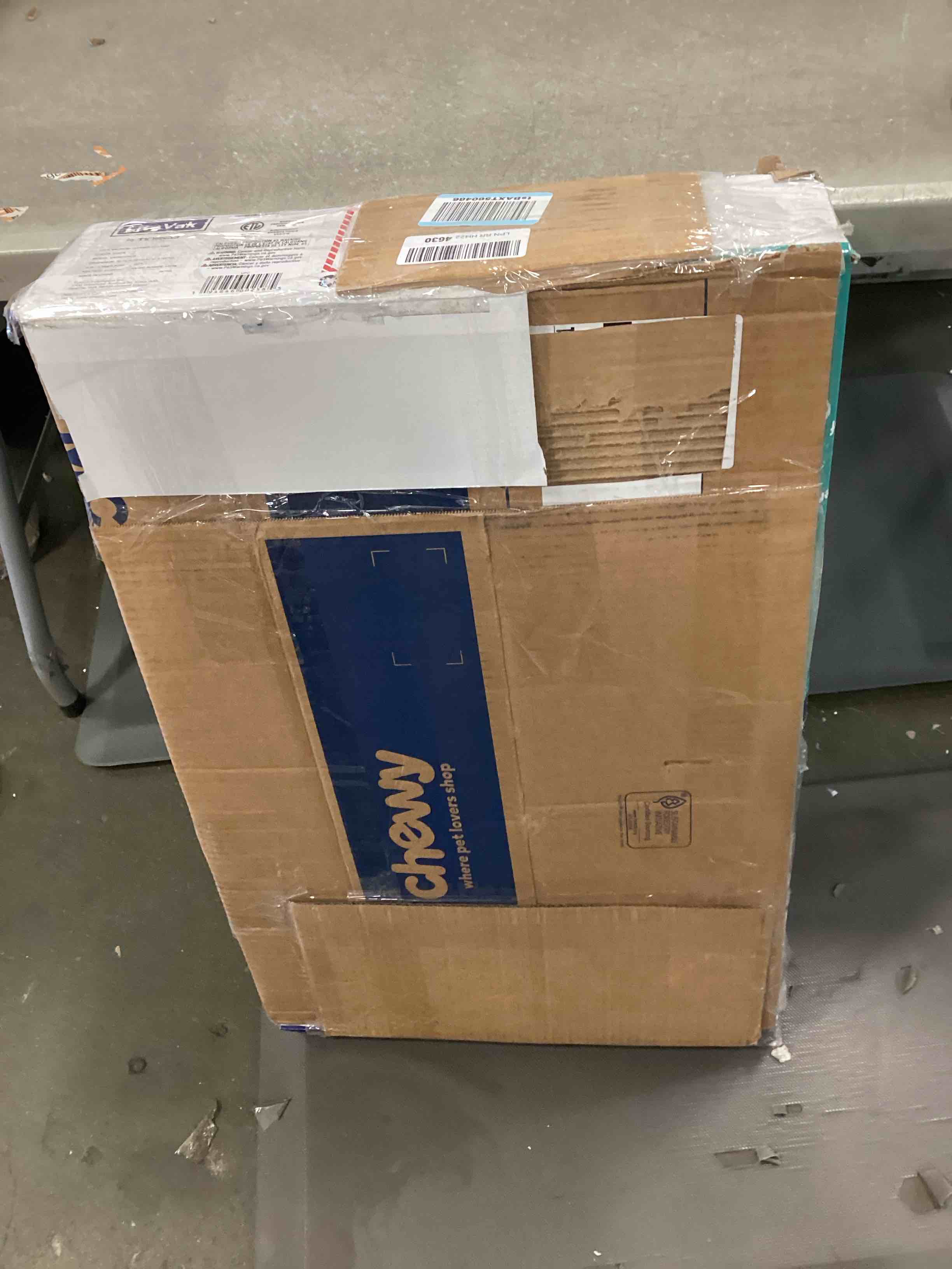 https://s3.amazonaws.com/lotting-images-prod/bidfta/BLU5933570_1710605108899.jpeg
