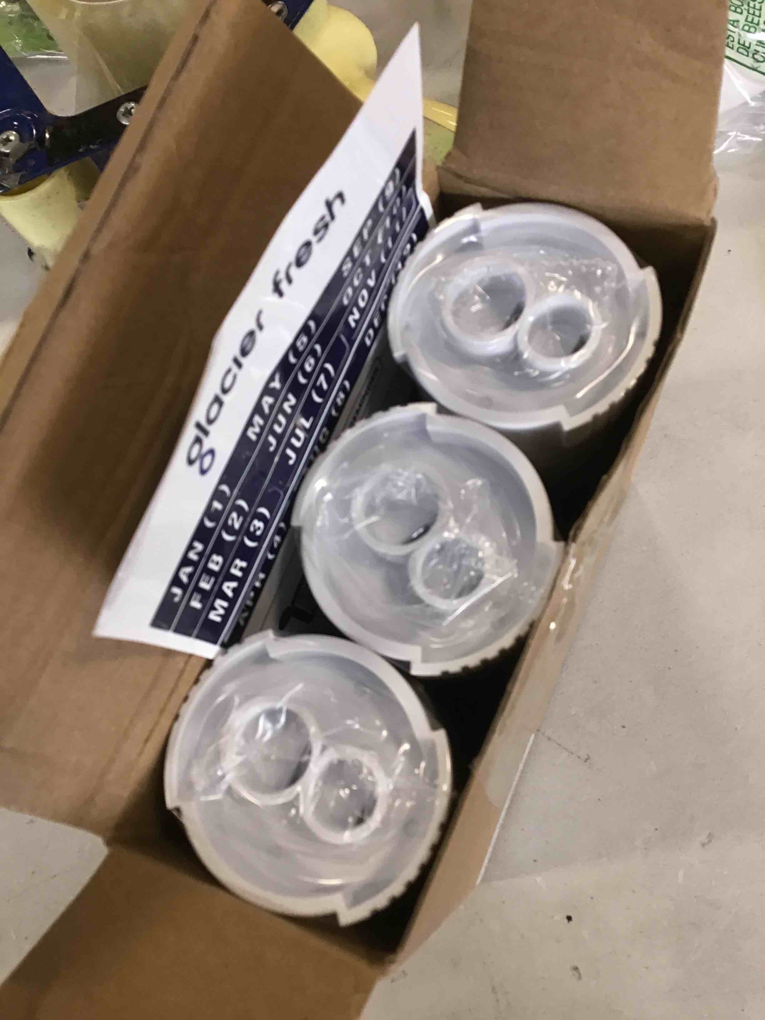 https://s3.amazonaws.com/lotting-images-prod/bidfta/BLU5934071_1715020890807.jpeg