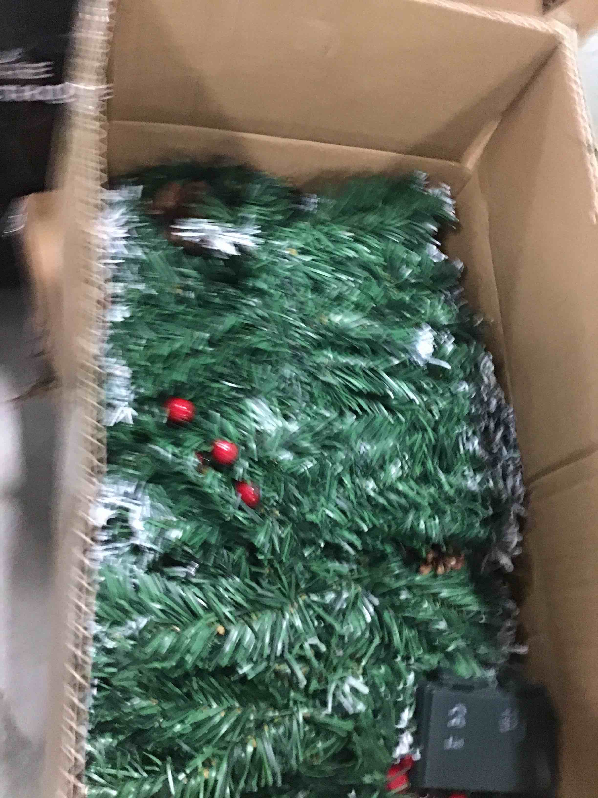 https://s3.amazonaws.com/lotting-images-prod/bidfta/BLU5934443_1709300884267.jpeg