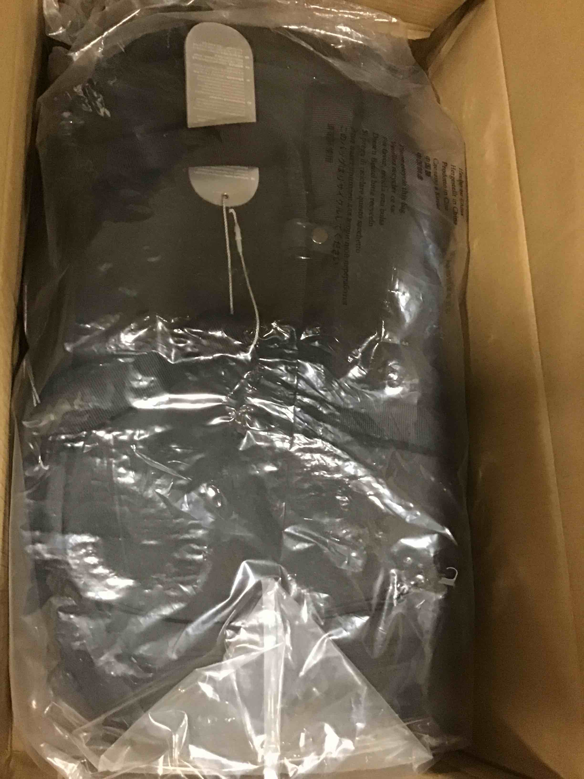 https://s3.amazonaws.com/lotting-images-prod/bidfta/BLU5934634_1709383429708.jpeg